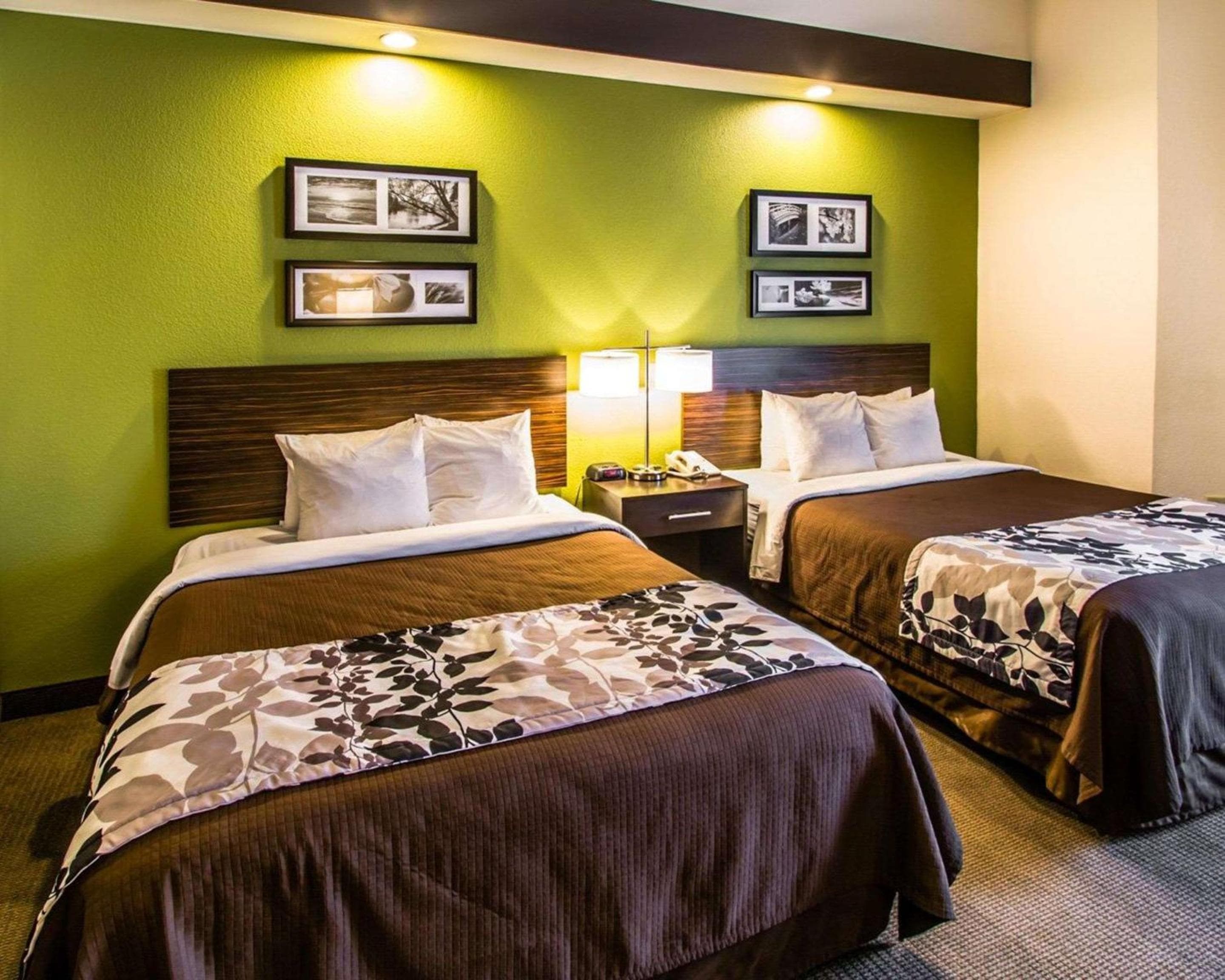 Sleep Inn & Suites Orlando International Airport — 2
