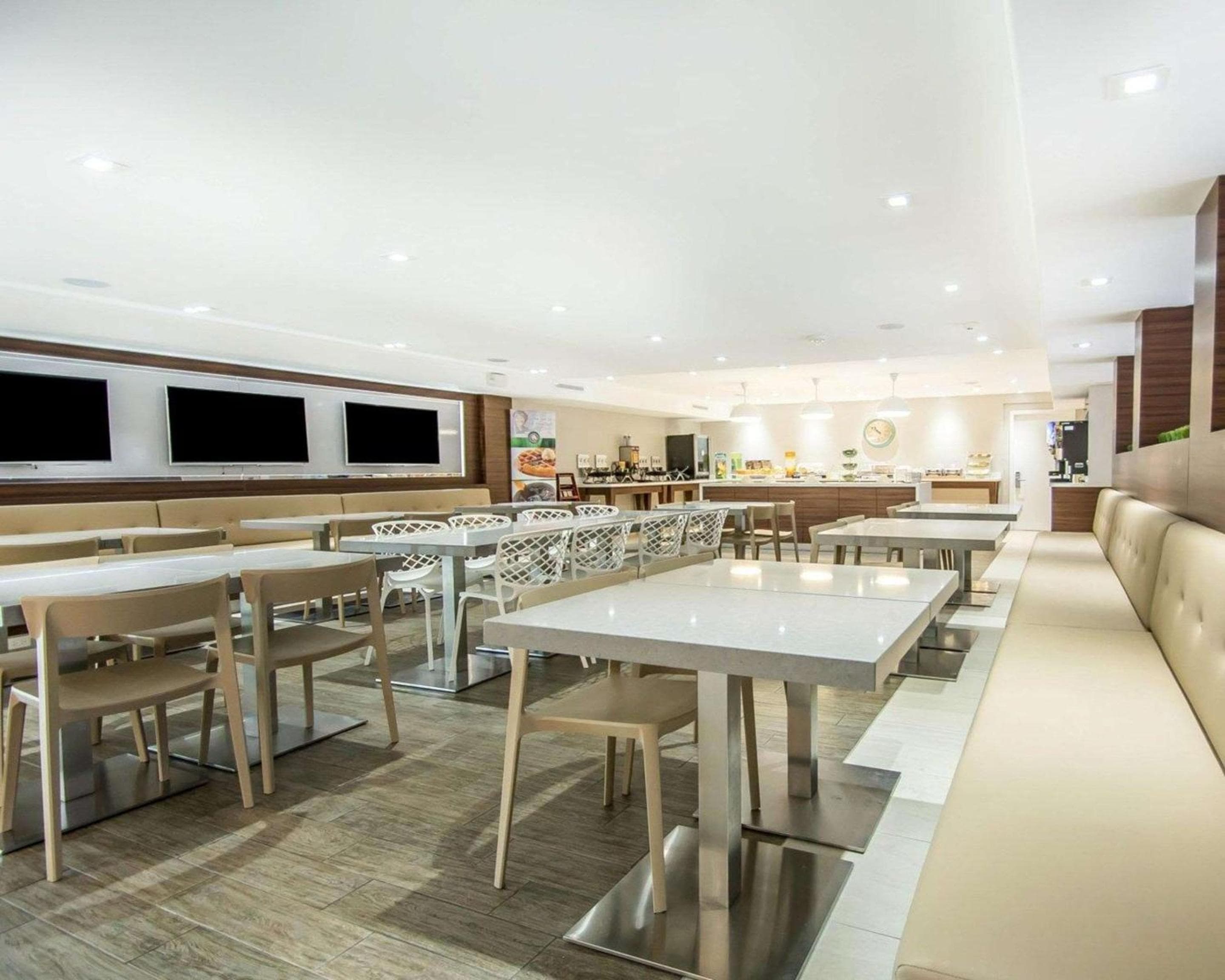 Quality Inn & Suites By the Parks — 26