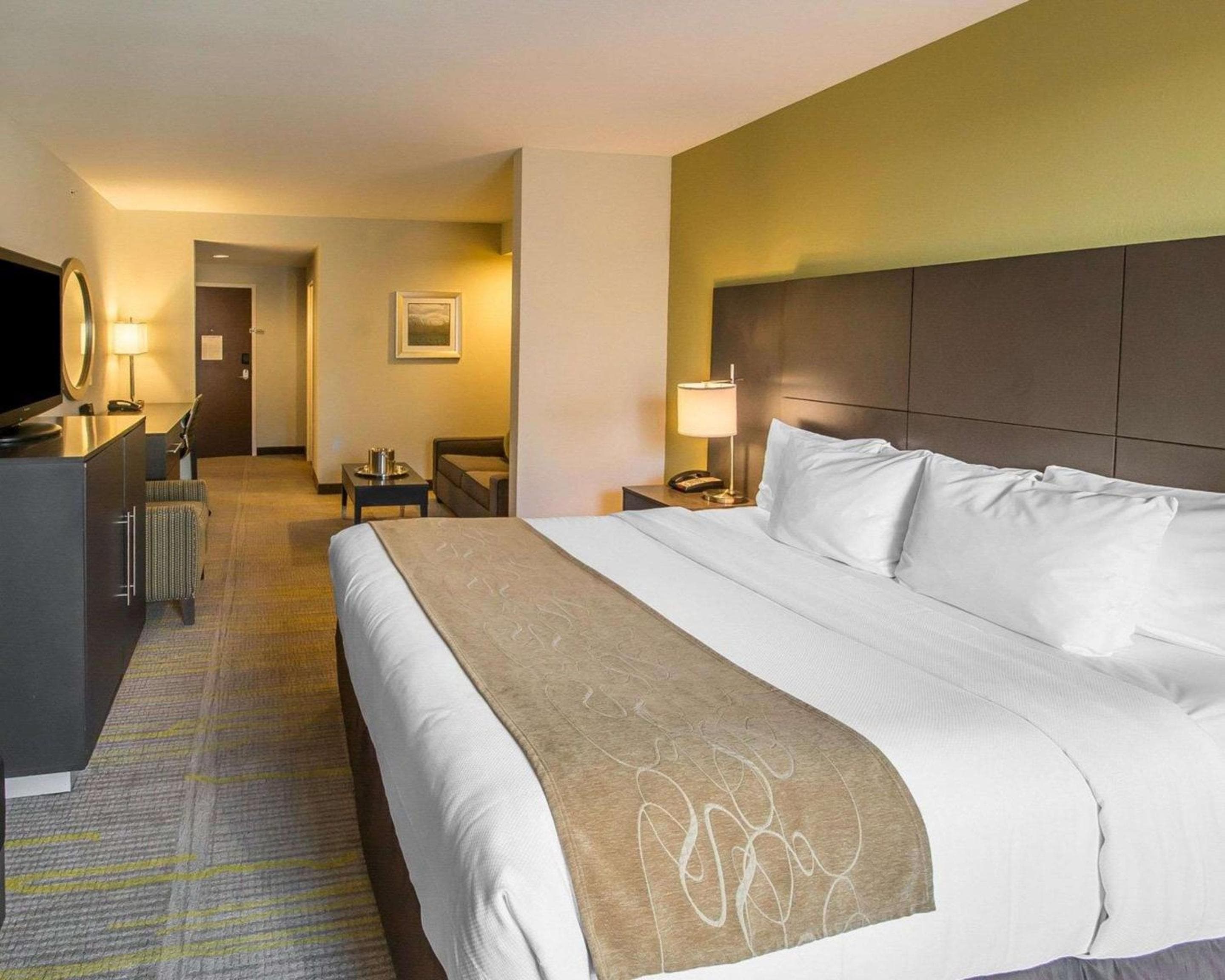 Comfort Suites Miami Aeropuerto Norte — 30