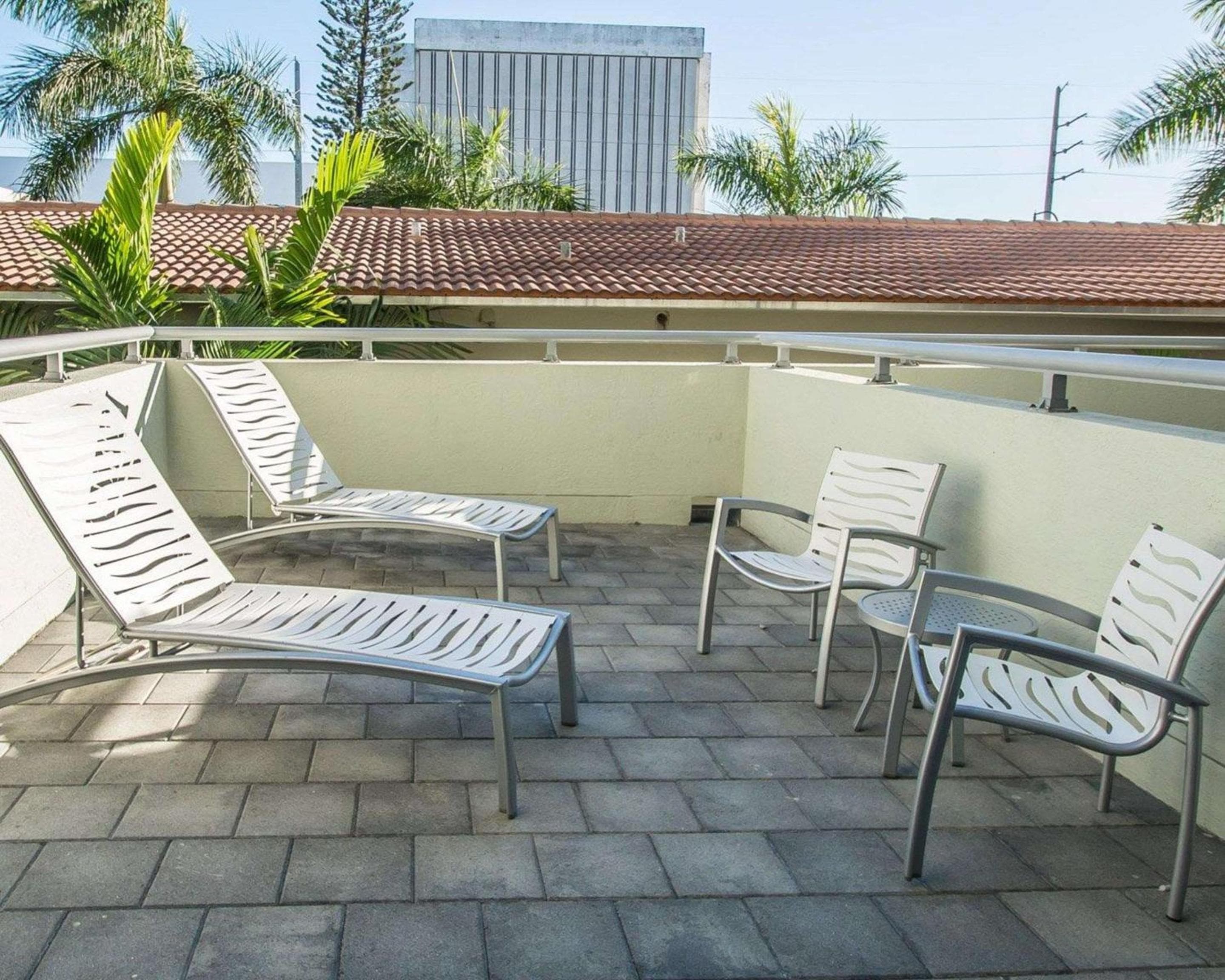 Comfort Suites Miami Aeropuerto Norte — 21