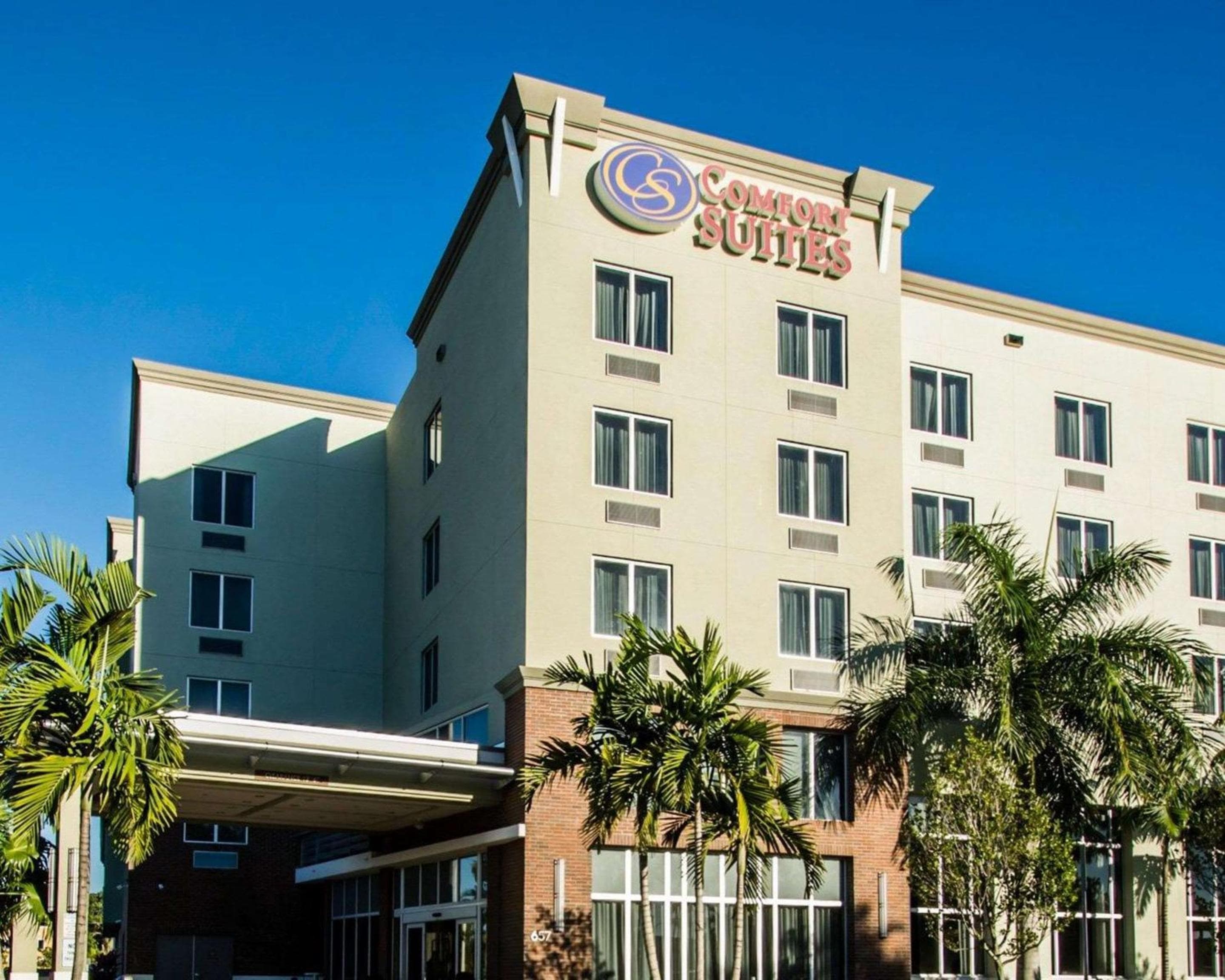 Comfort Suites Miami Aeropuerto Norte — 17