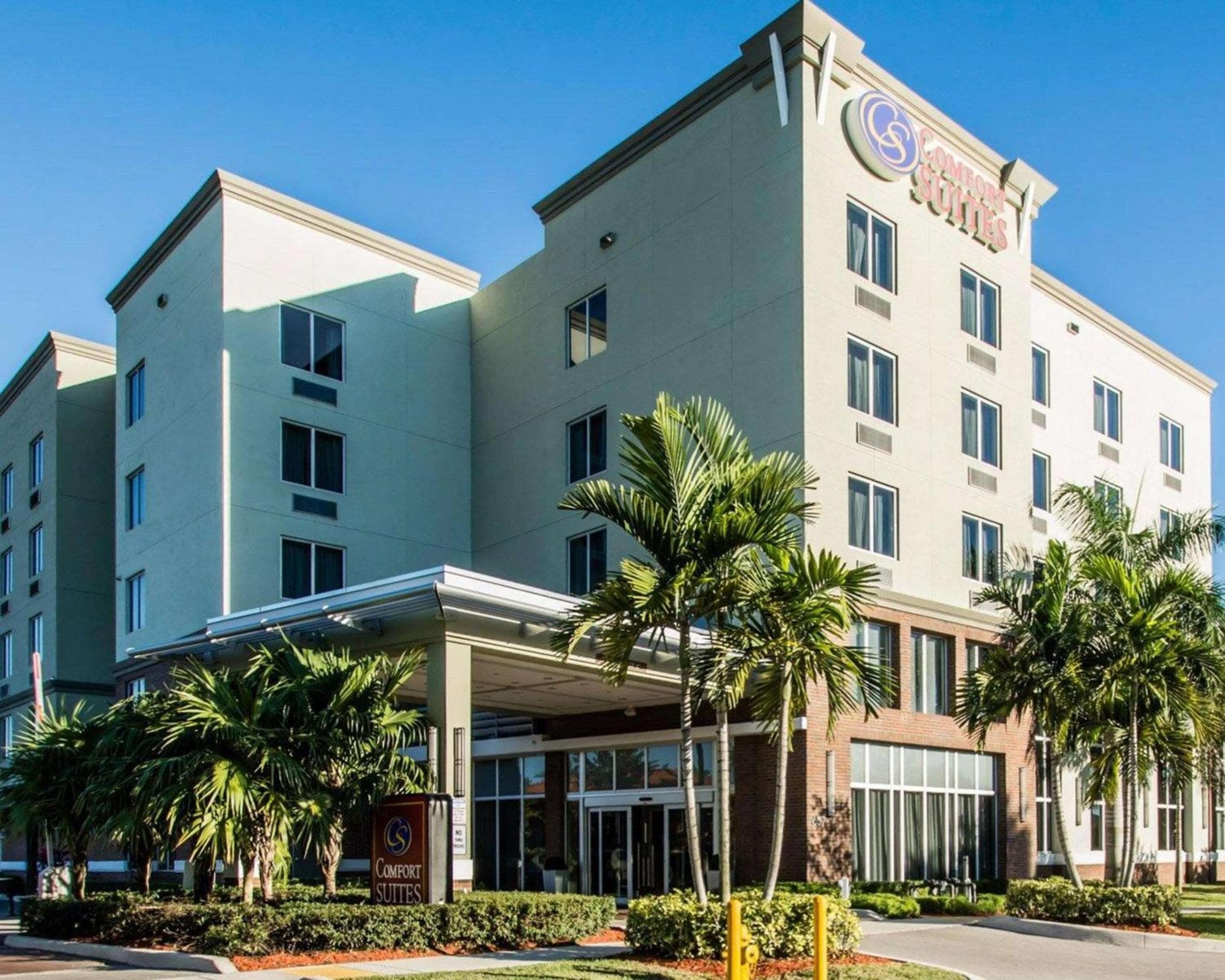 Comfort Suites Miami Aeropuerto Norte — 1