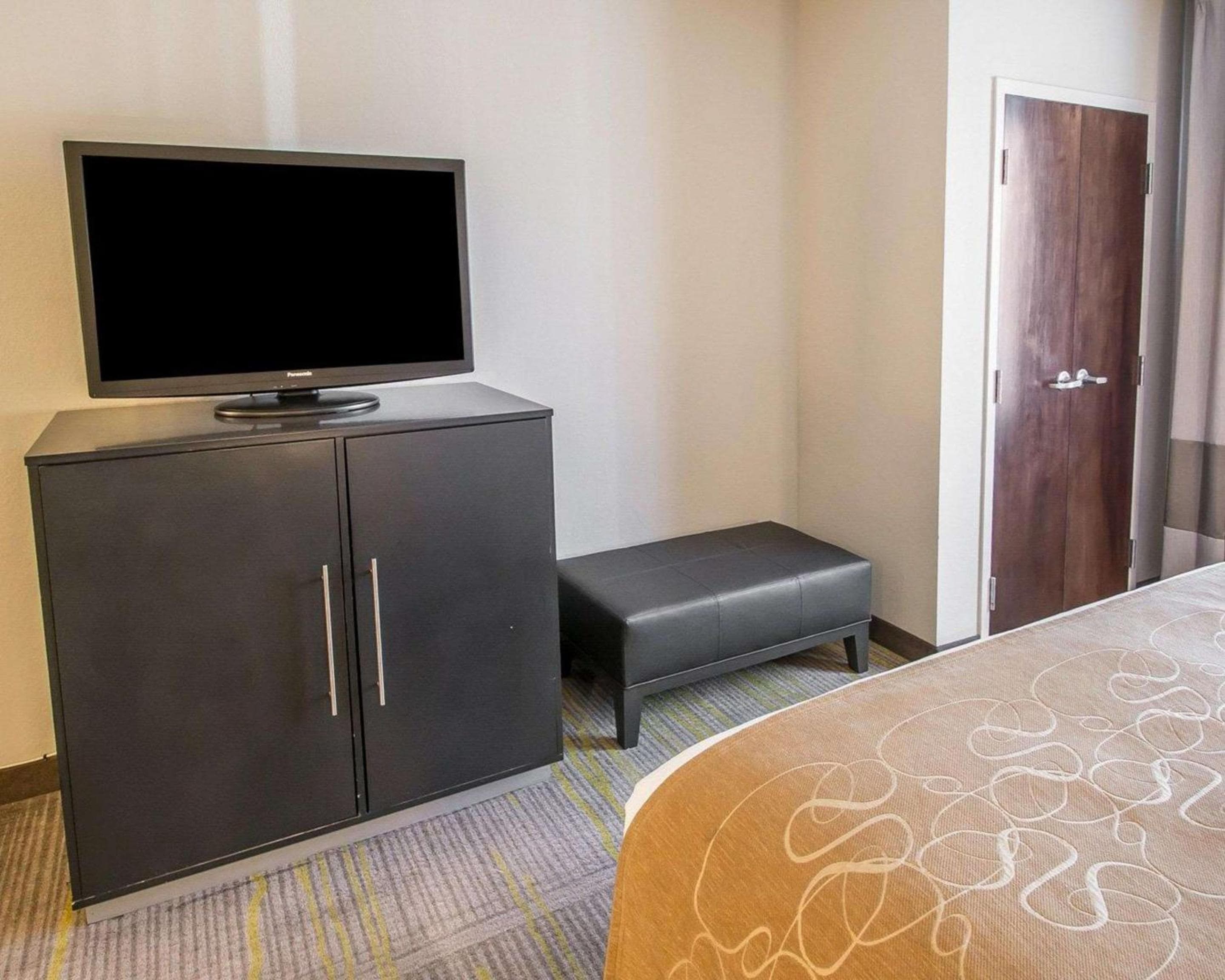 Comfort Suites Miami Aeropuerto Norte — 4