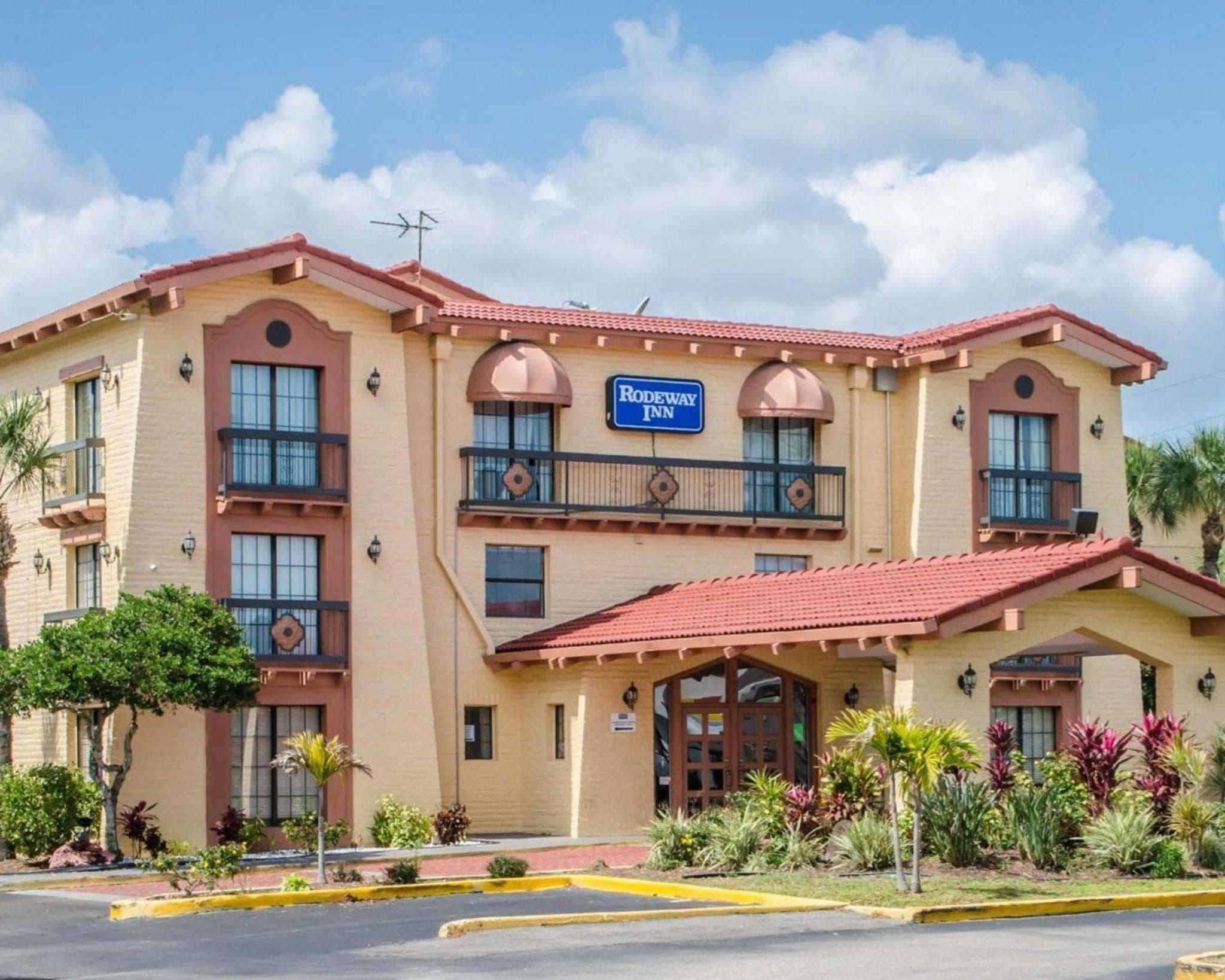Rodeway Inn Tampa-Ybor City — 1
