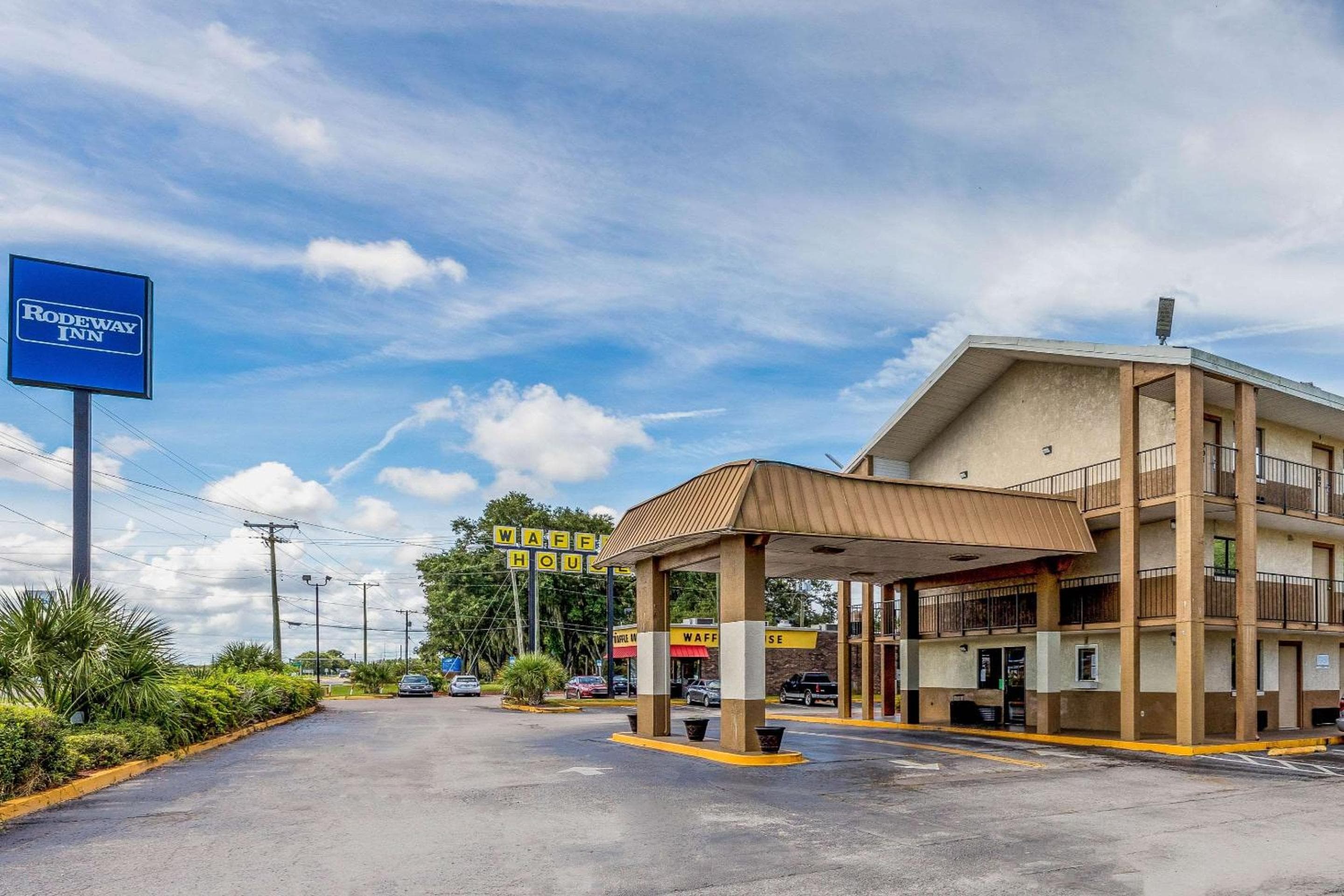 Rodeway Inn Messe- und Casinohotel — 5