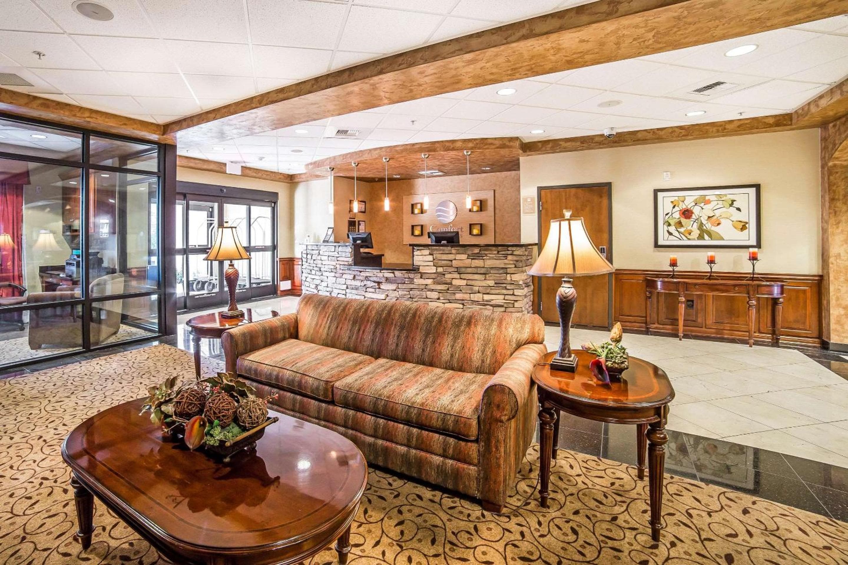 Comfort Inn & Suites Henderson - Las Vegas — 5