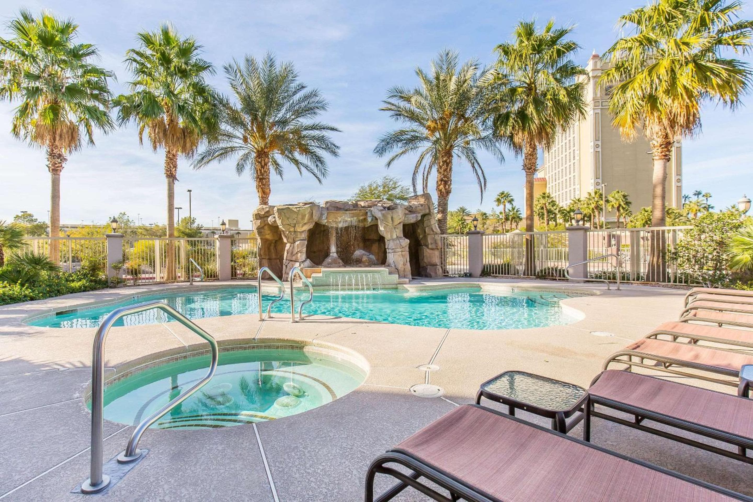 Comfort Inn & Suites Henderson - Las Vegas — 29