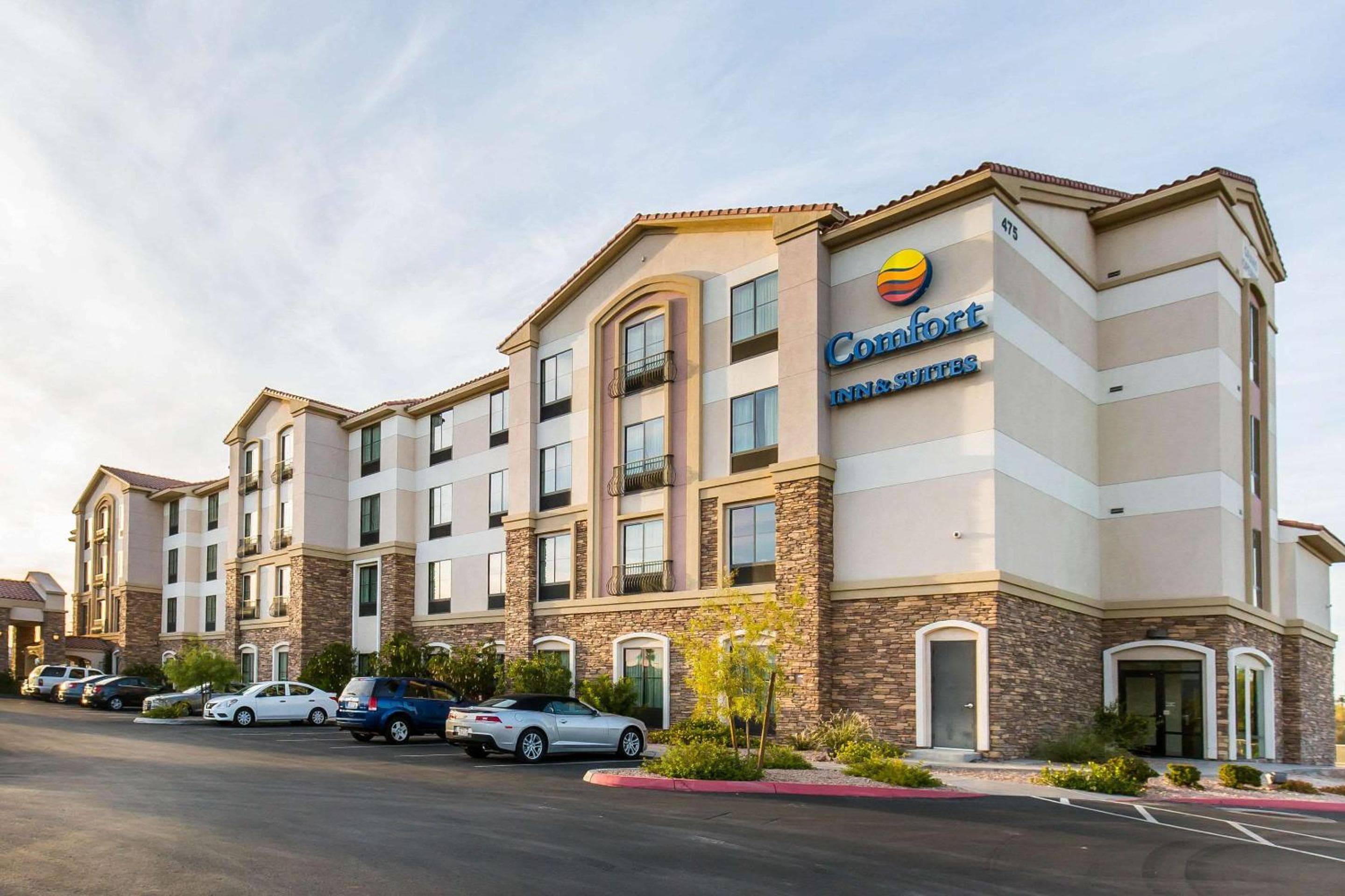 Comfort Inn & Suites Henderson - Las Vegas — 1
