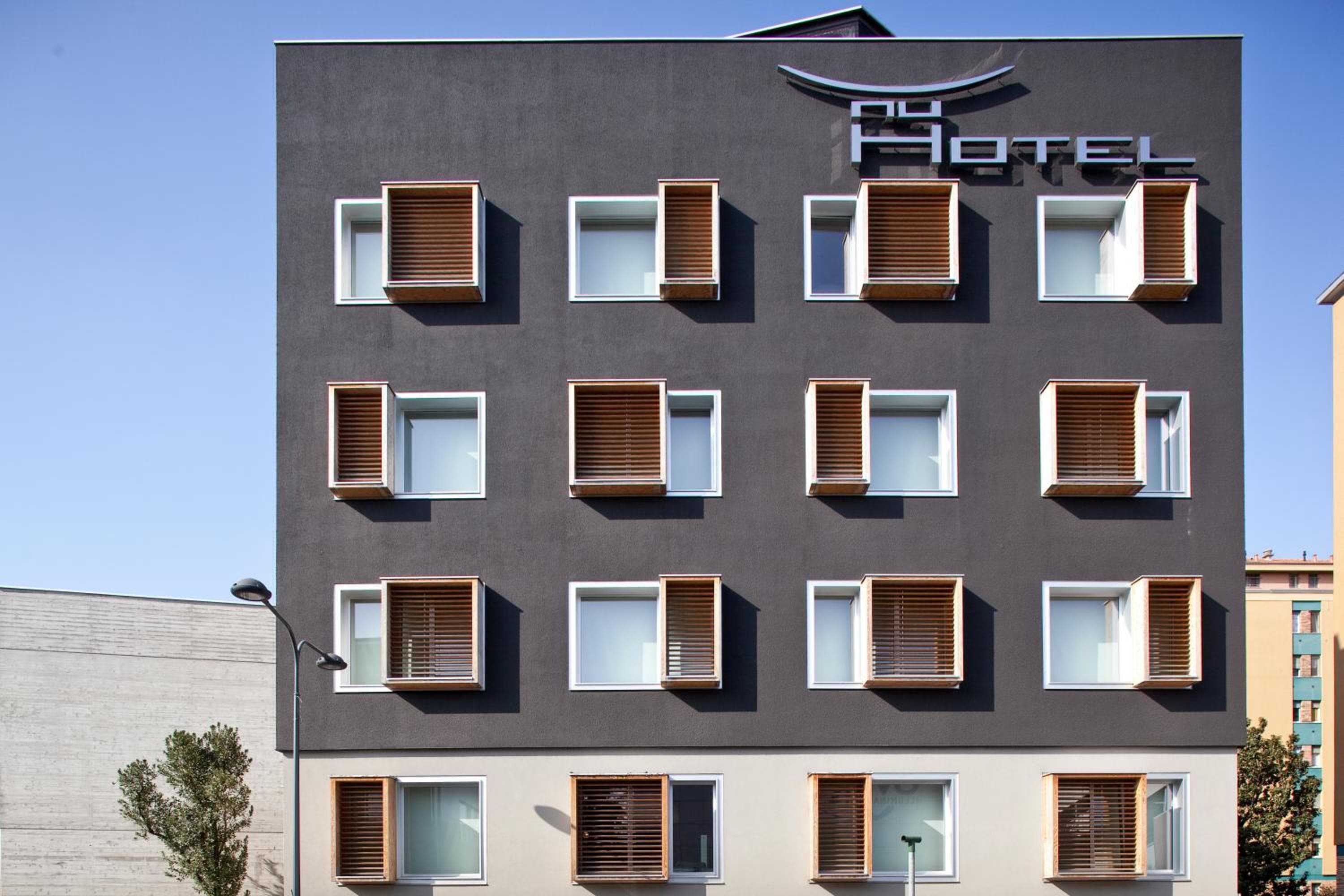 Nu Hotel — 3