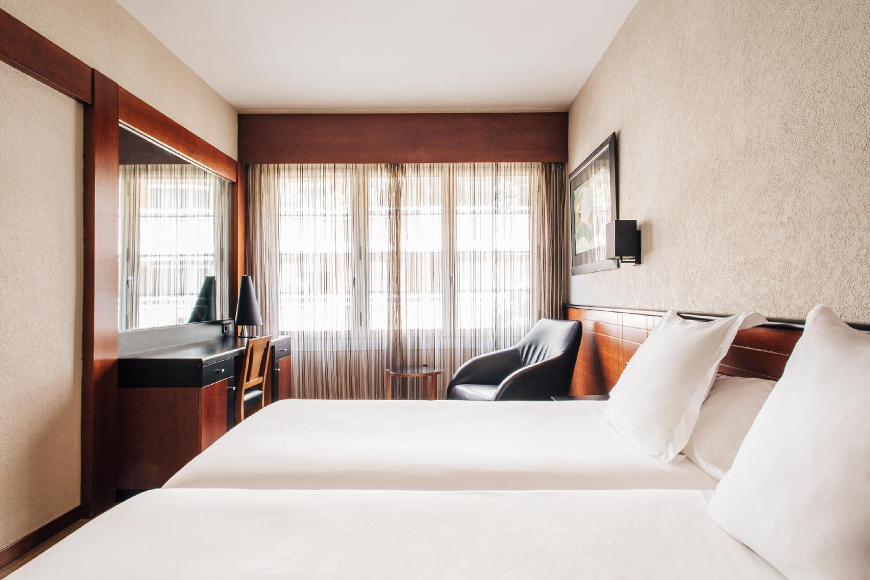Hotel Derby — 30