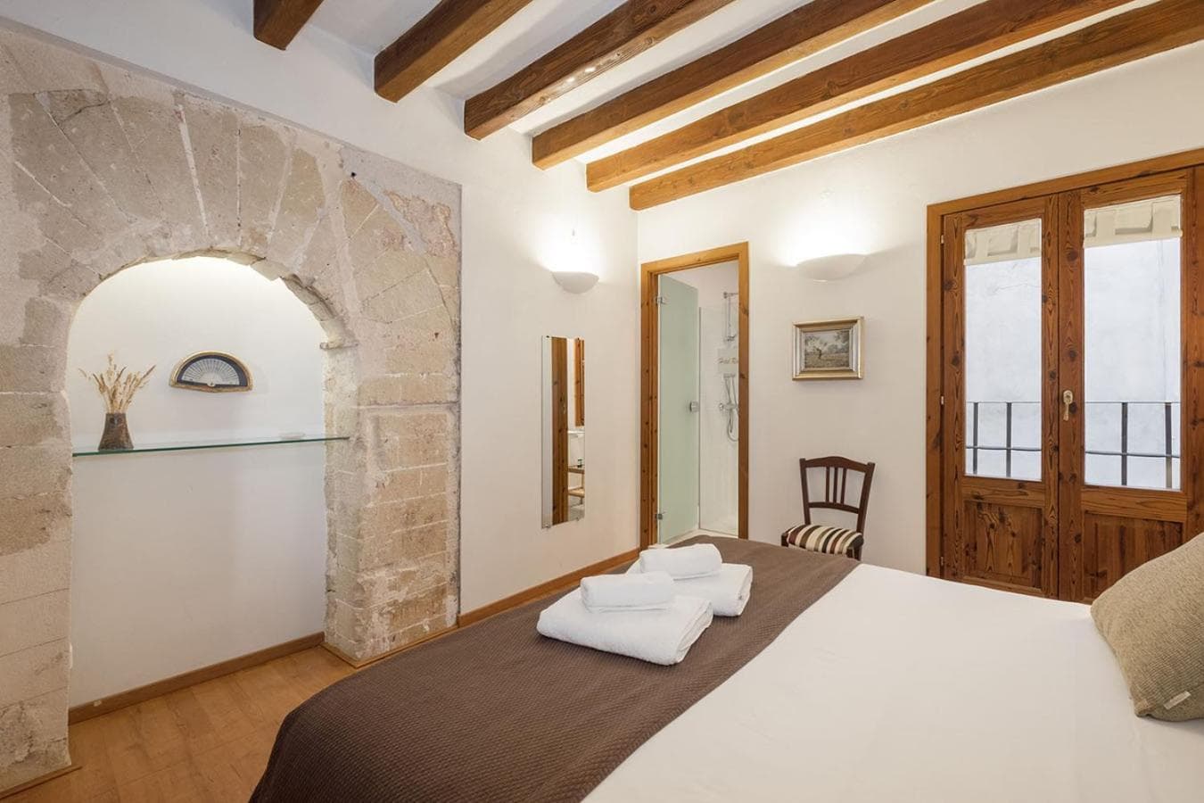 Ramón Llull House — 28
