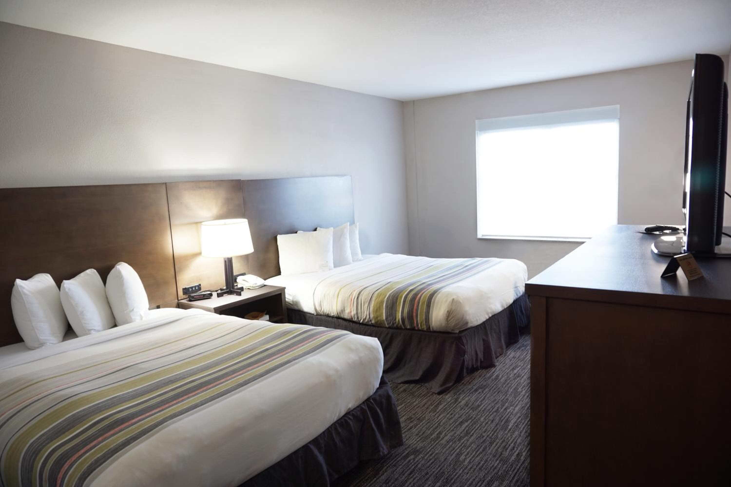 Country Inn & Suites by Radisson, Tampa-Brandon, FL — 7