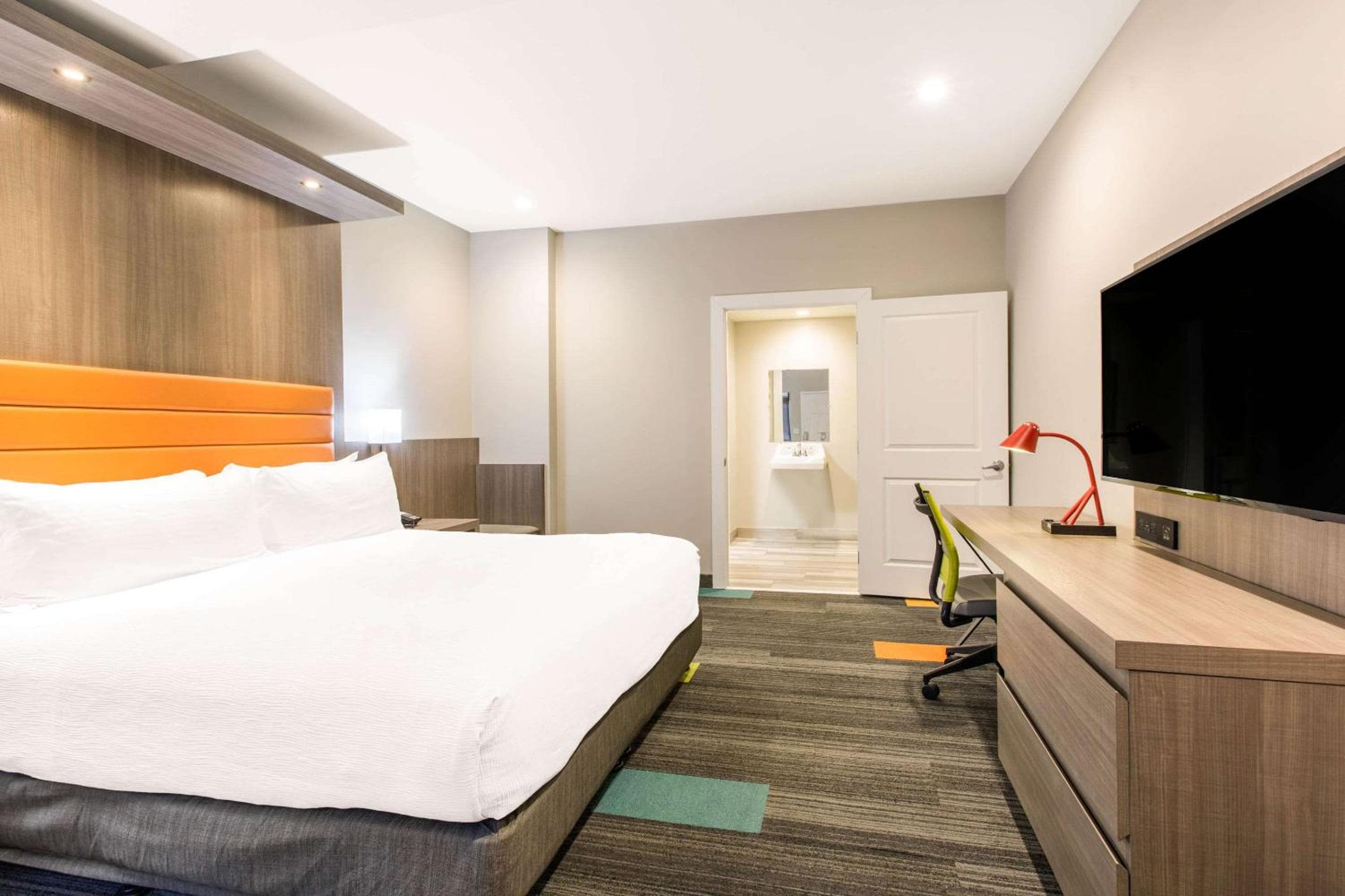 Rodeway Inn vicino a Melrose Ave — 7