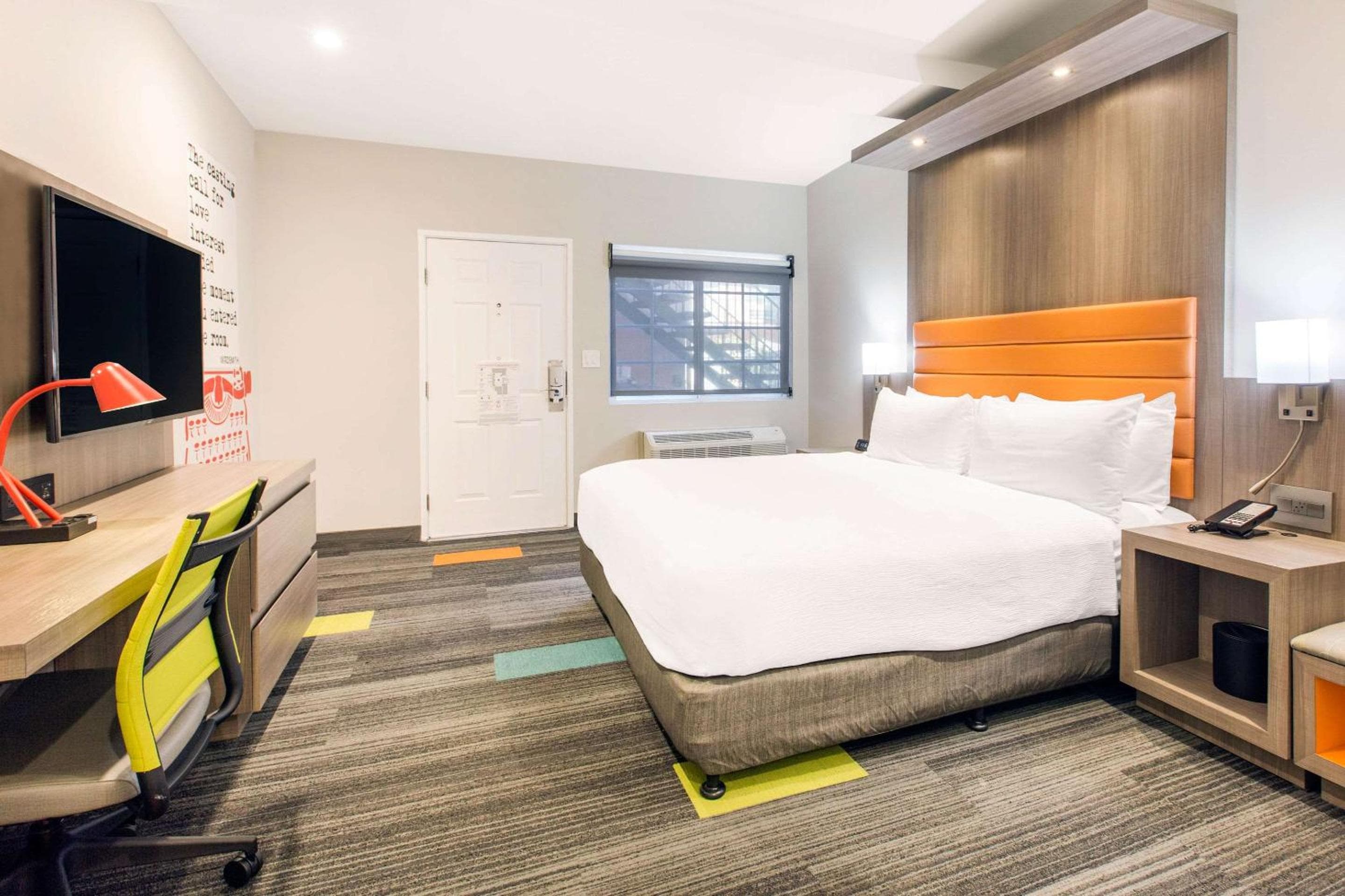Rodeway Inn vicino a Melrose Ave — 13