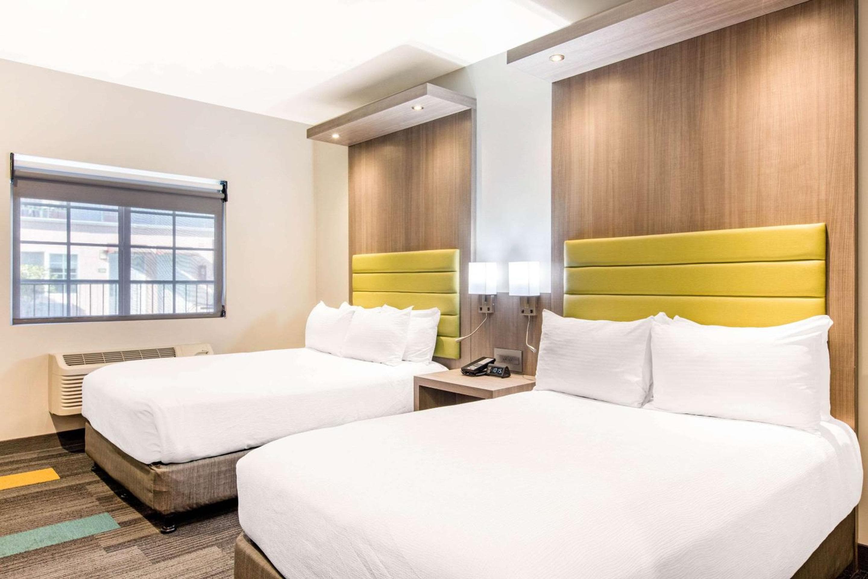 Rodeway Inn vicino a Melrose Ave — 21