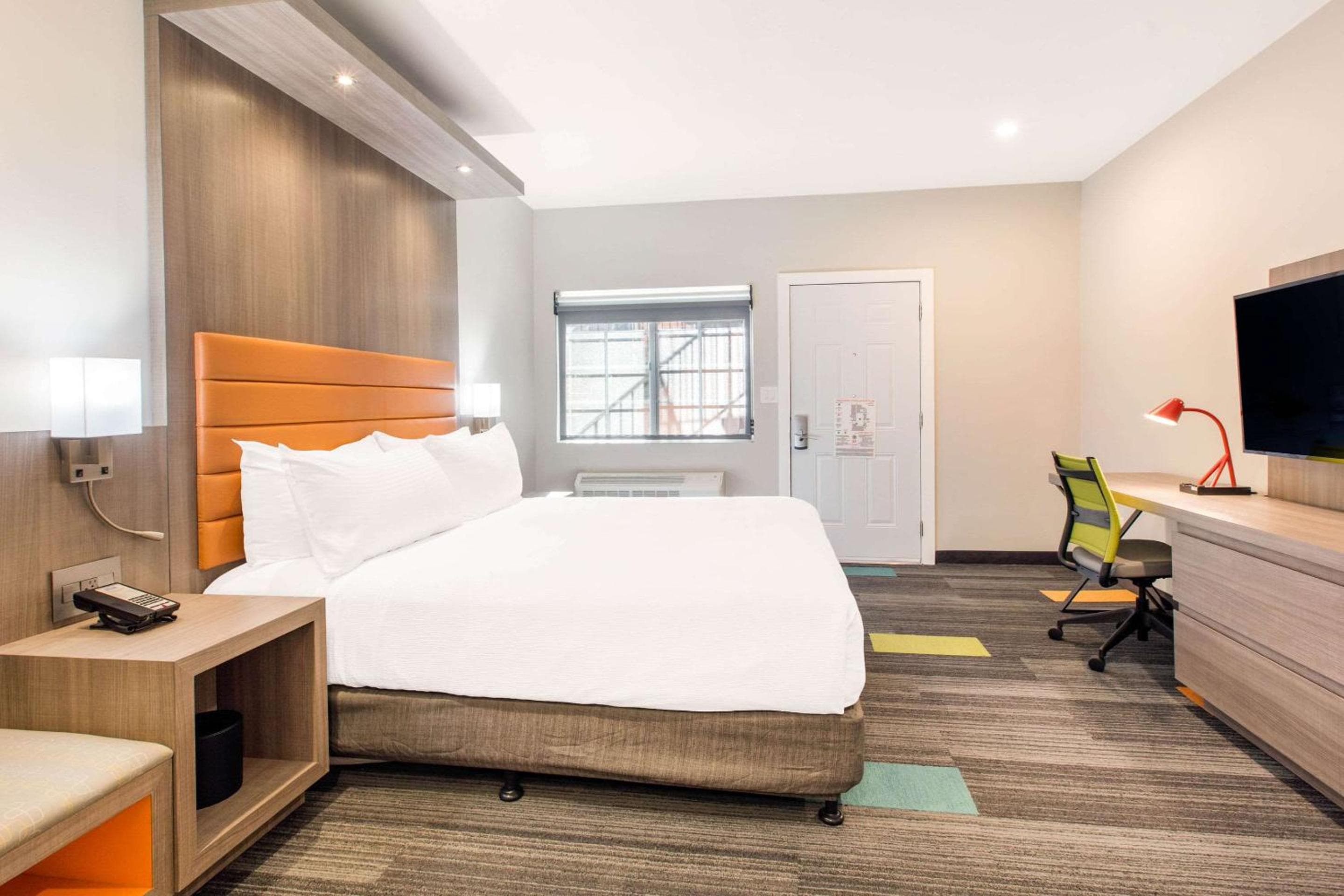 Rodeway Inn near Melrose Ave — 28