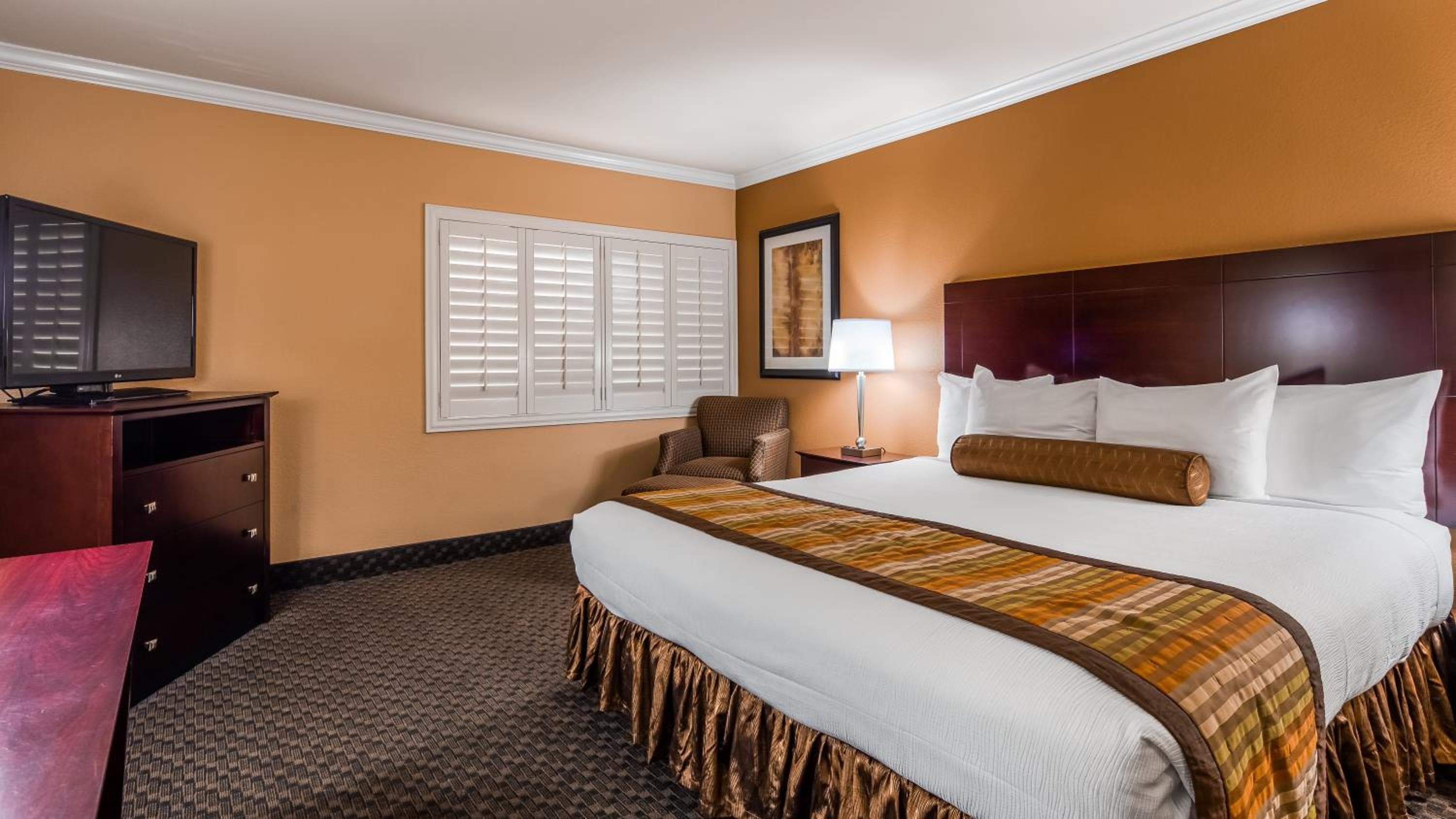 Best Western Plus Casino Royale - Centro Strip — 6