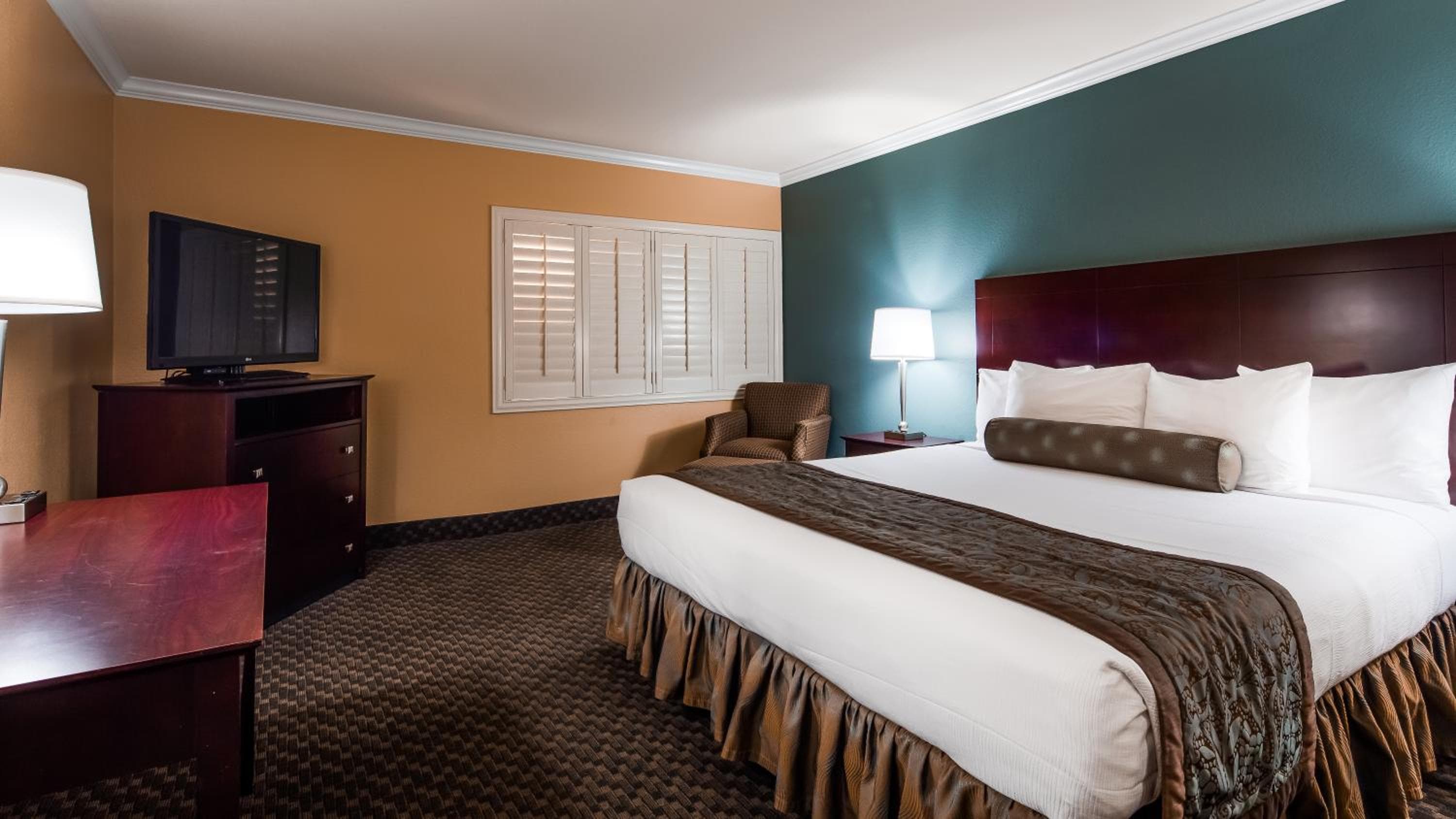 Best Western Plus Casino Royale - Centro Strip — 10
