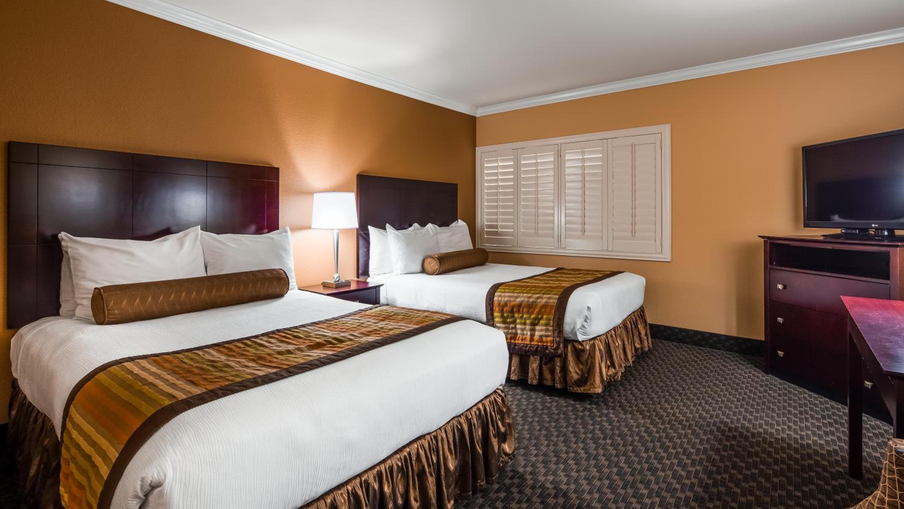 Best Western Plus Casino Royale - Centro Strip — 9