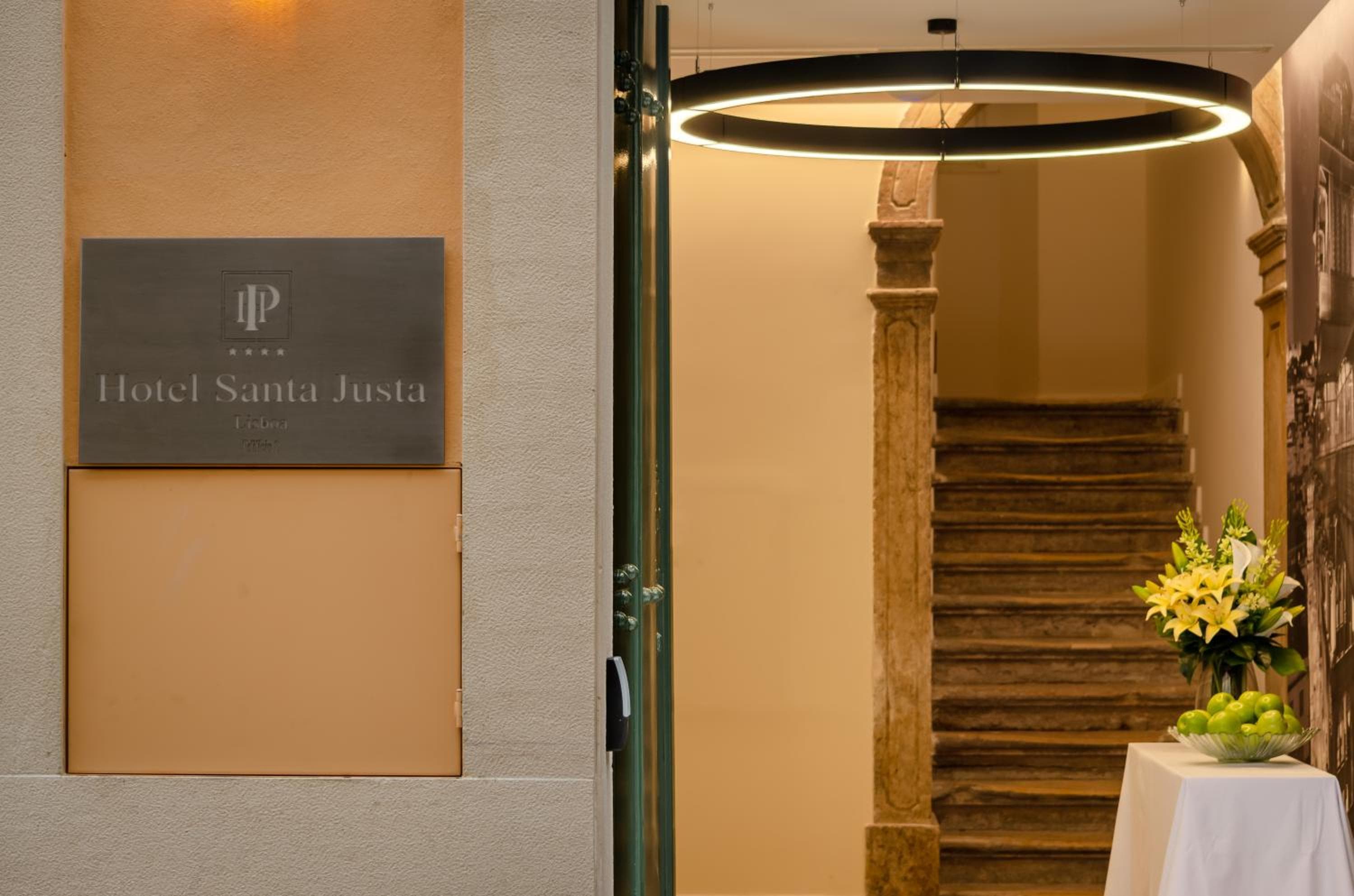 Hotel Santa Justa hotel, Rua dos Correeiros, 204, Lisbon, Portugal — photo 8