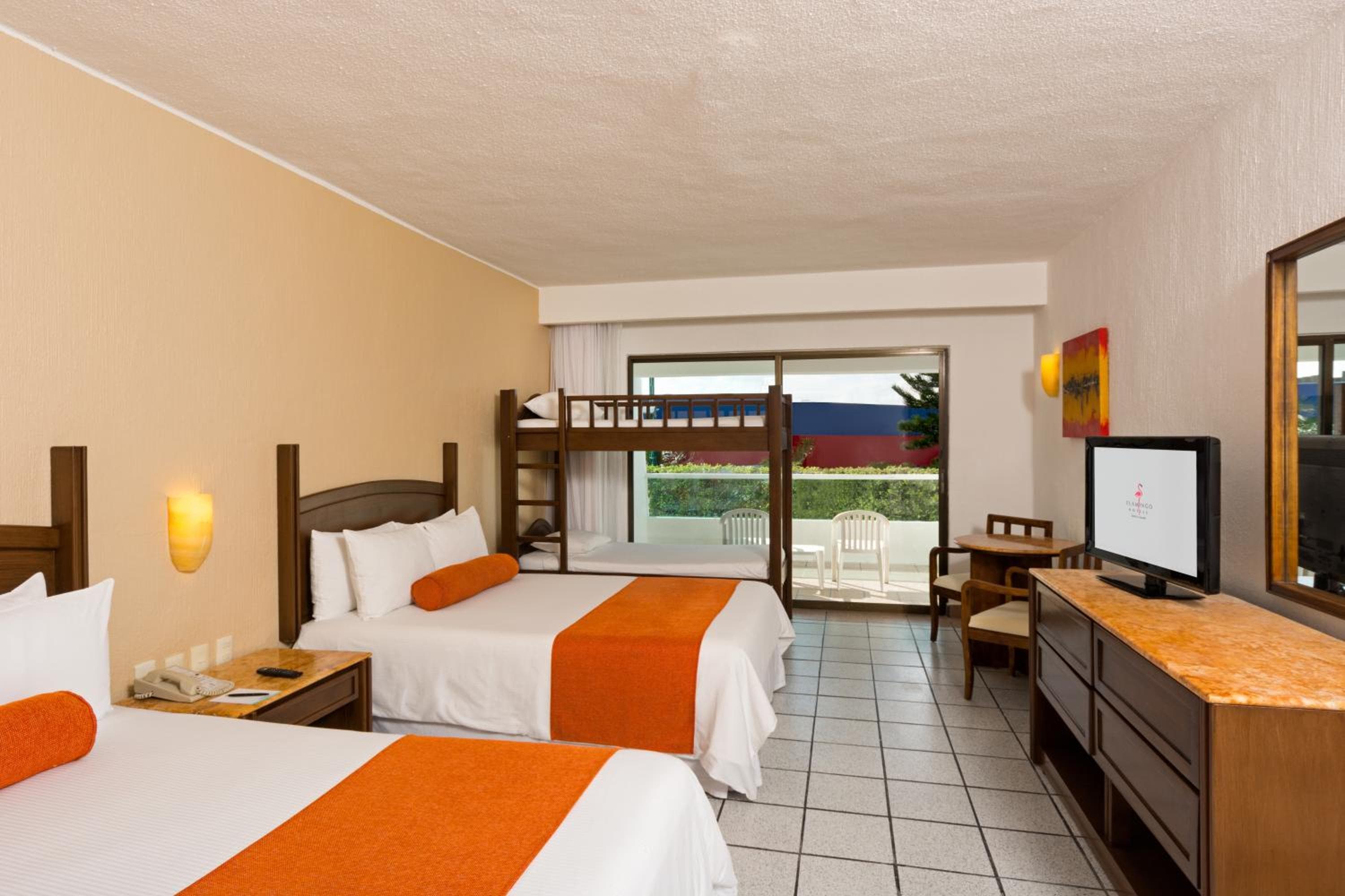 Flamingo Cancún Resort — 12