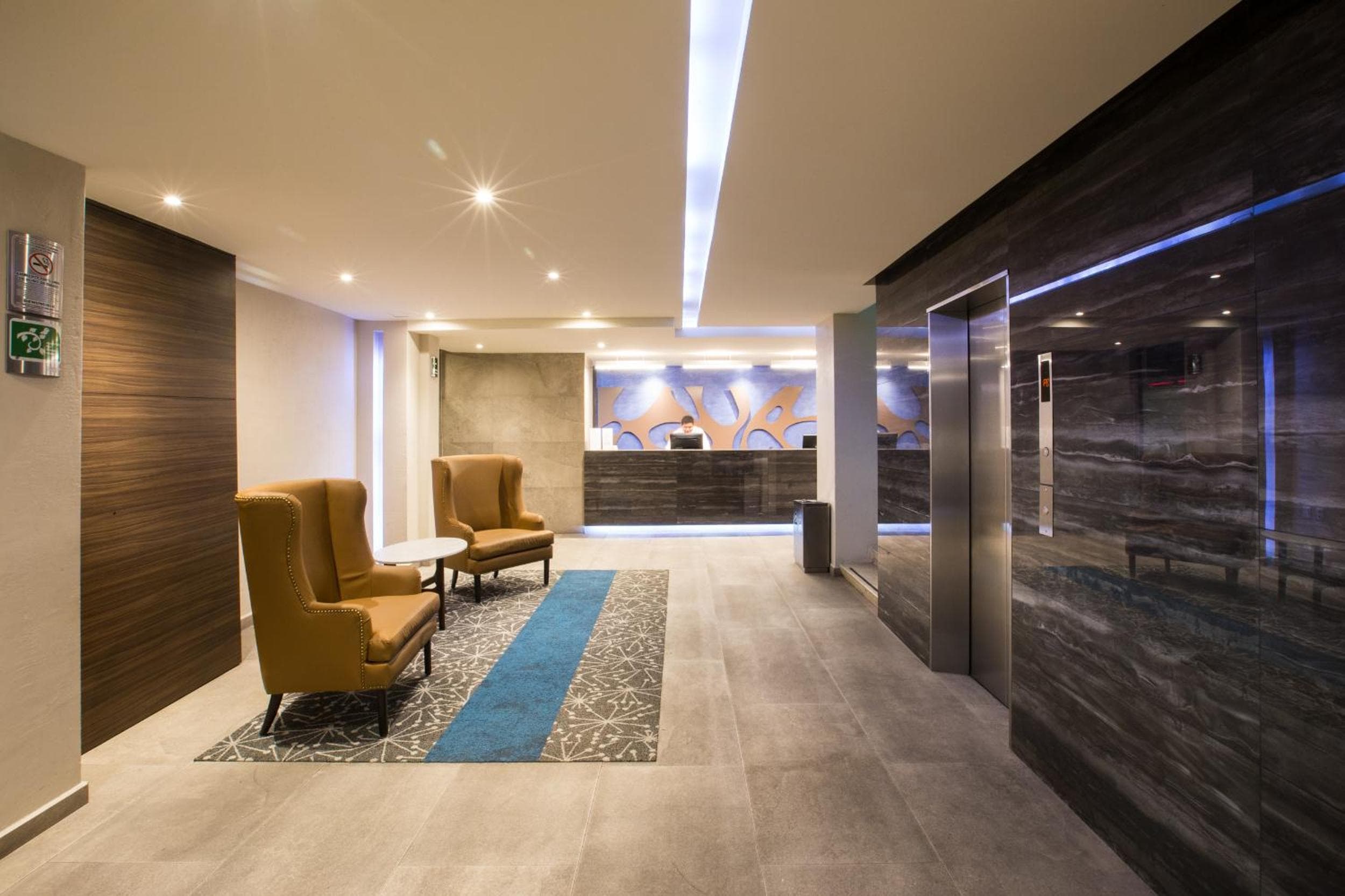 Hotel Diligencias — 4