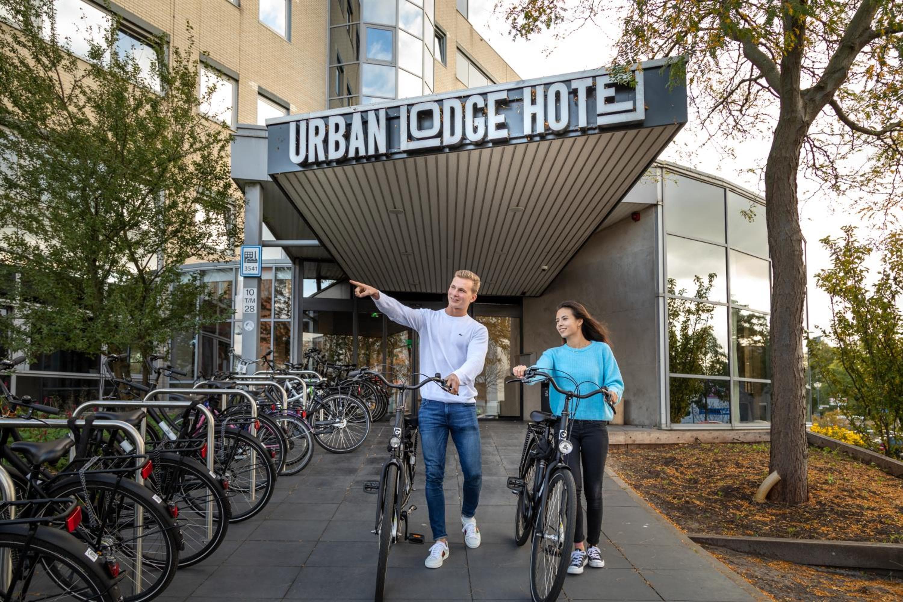 Hotel Urban Lodge — 6