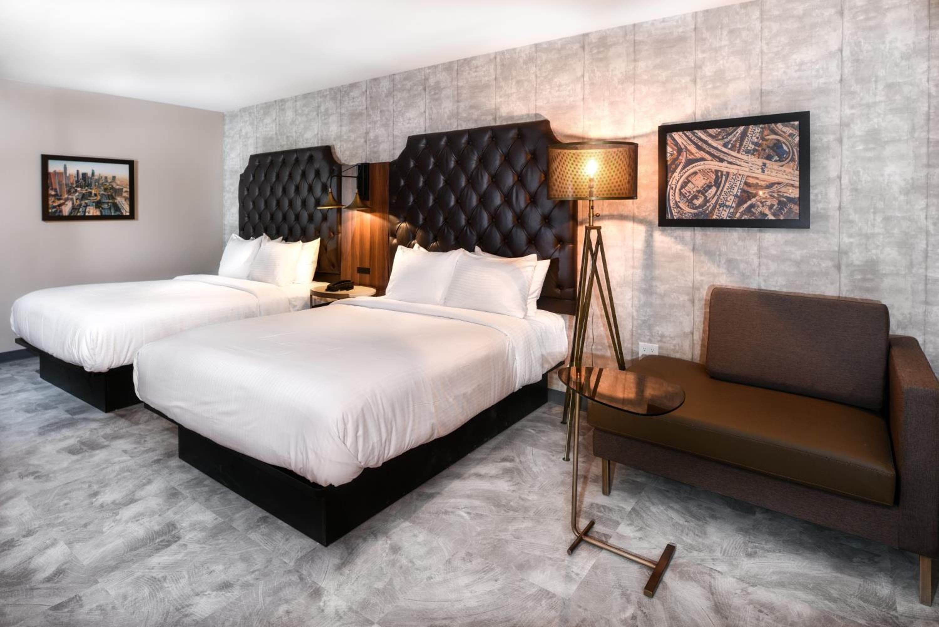 Hollywood Inn Suites Hotel — 8