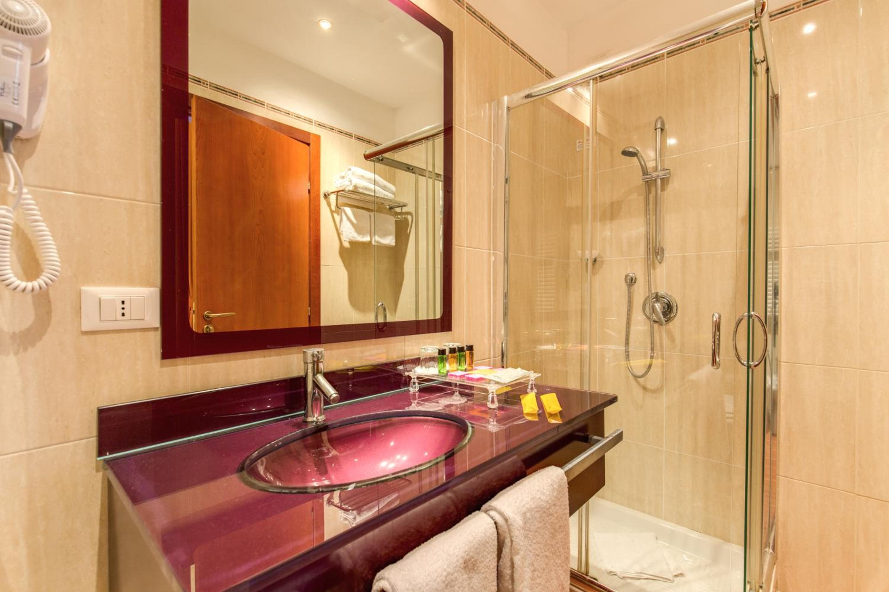 Augusta Lucilla Palace hotel, Via Massimo D'Azeglio 24, Rome, Italy — photo 73