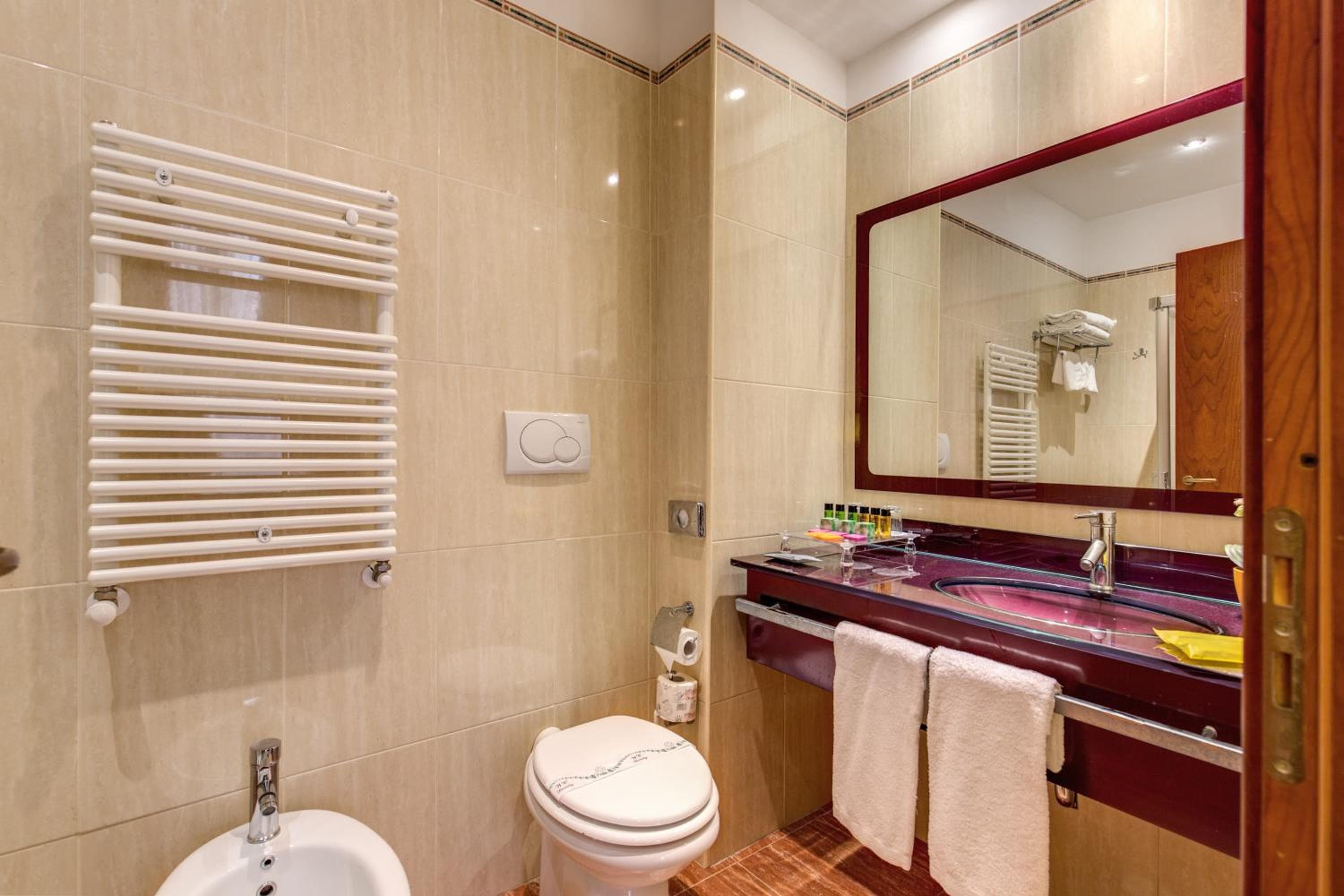 Augusta Lucilla Palace hotel, Via Massimo D'Azeglio 24, Rome, Italy — photo 75