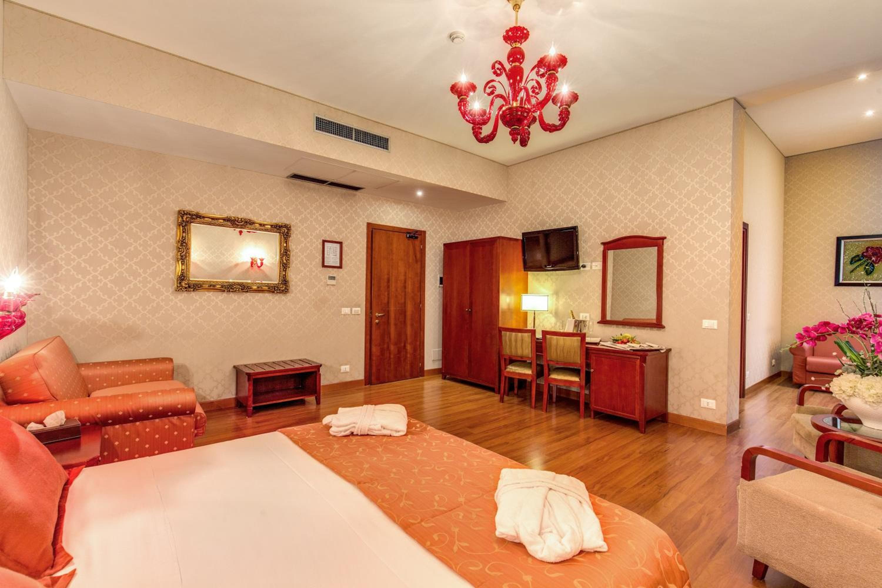 Augusta Lucilla Palace hotel, Via Massimo D'Azeglio 24, Rome, Italy — photo 6