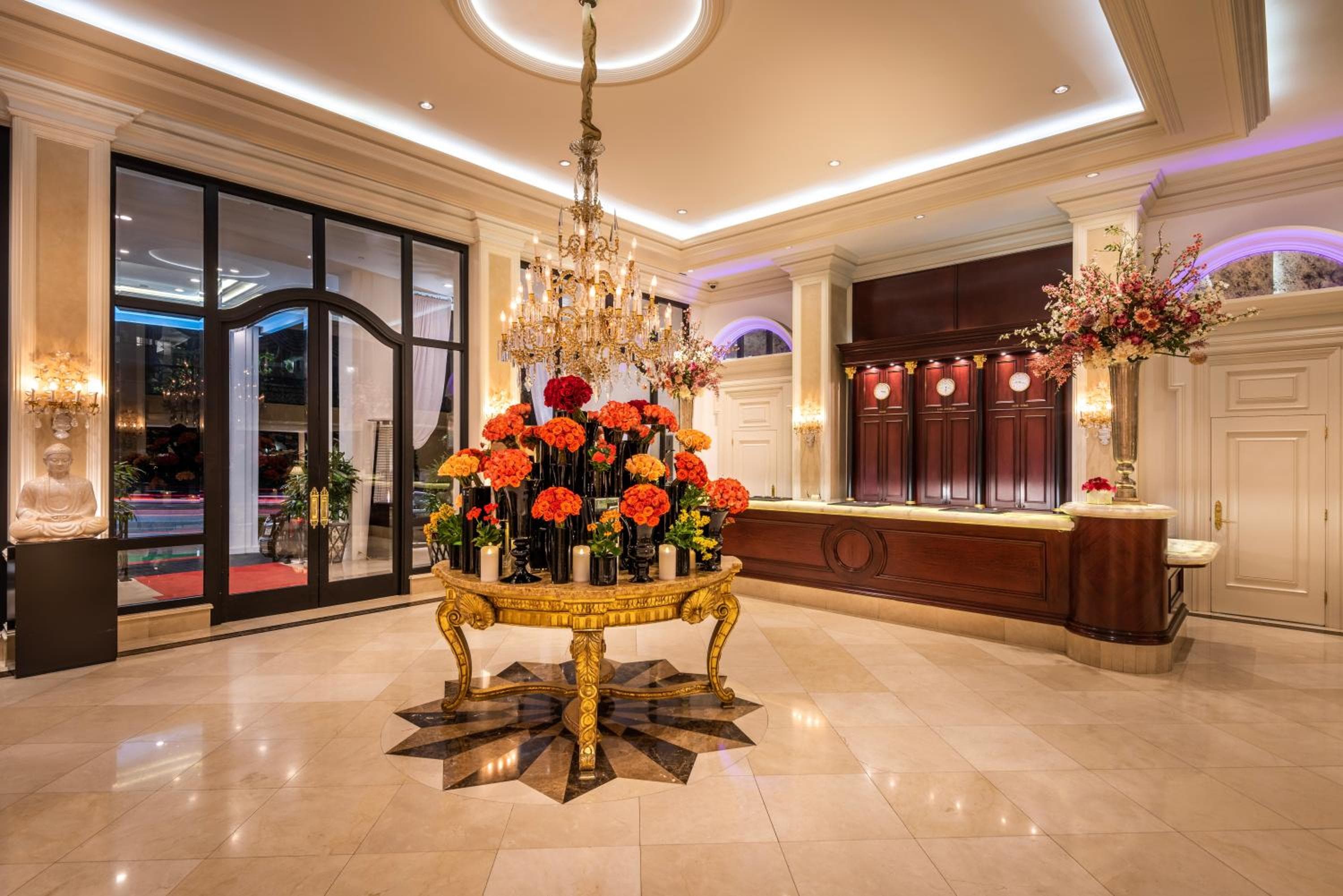 Beverly Hills Plaza Hotel & Spa — 3