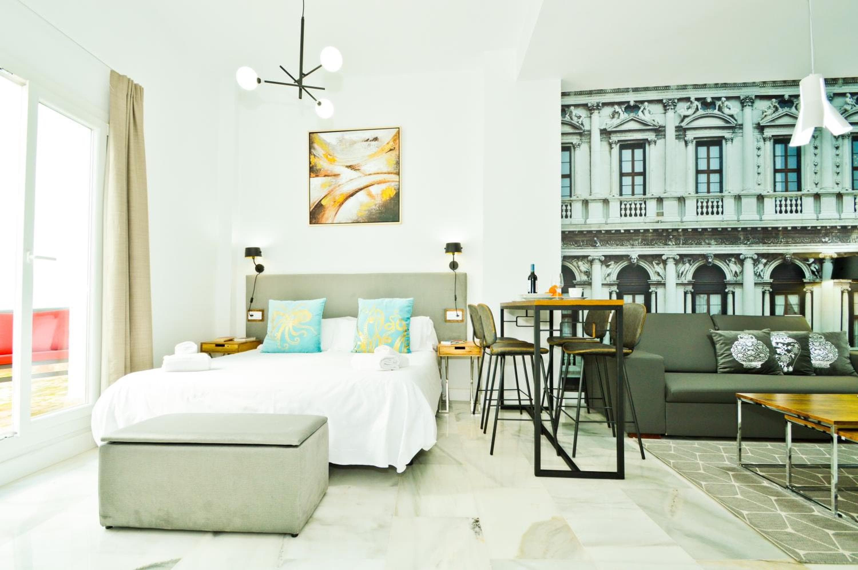 NineSuites — 18