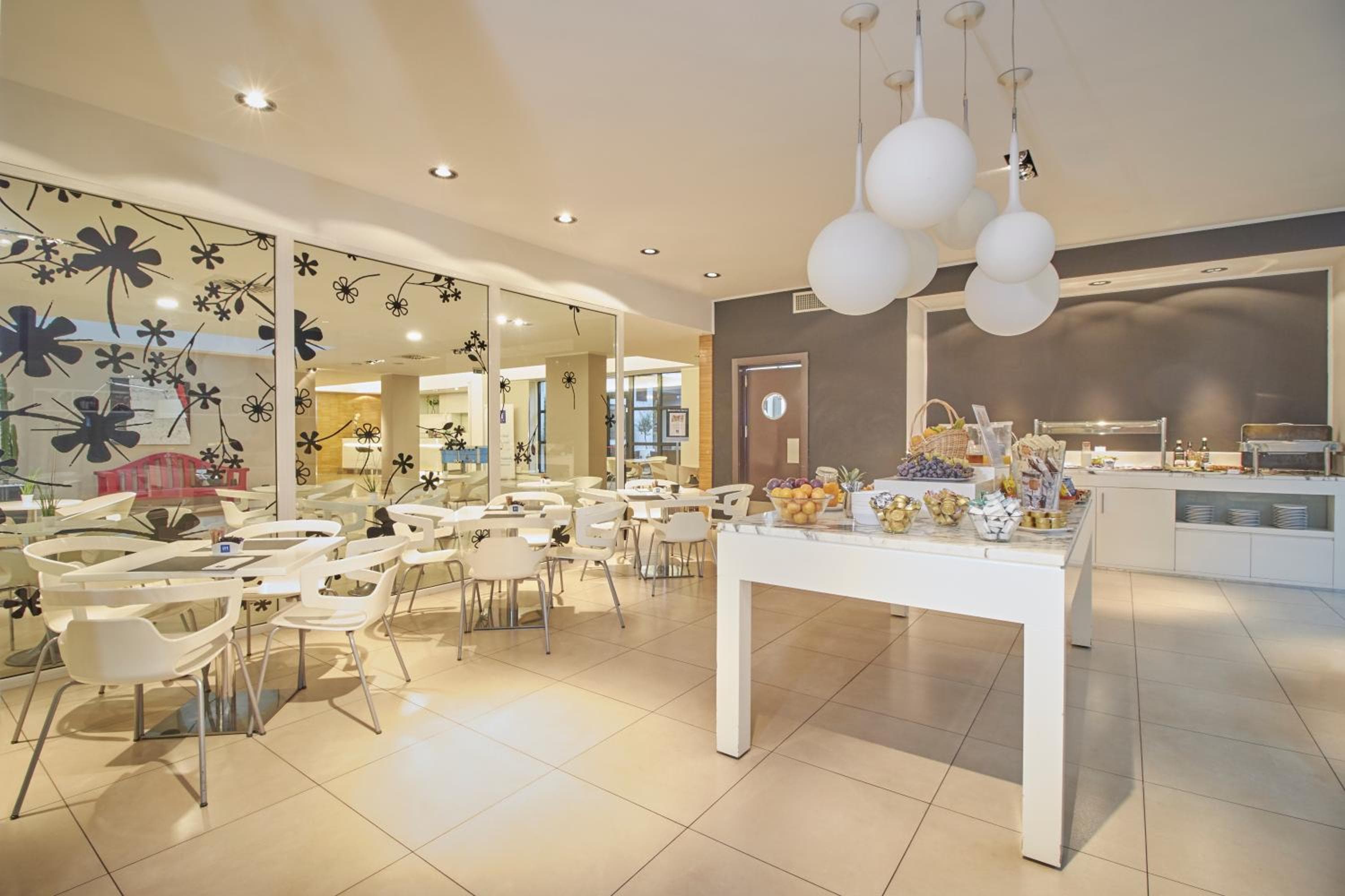 iH Hotels Milano Watt 13 — 13
