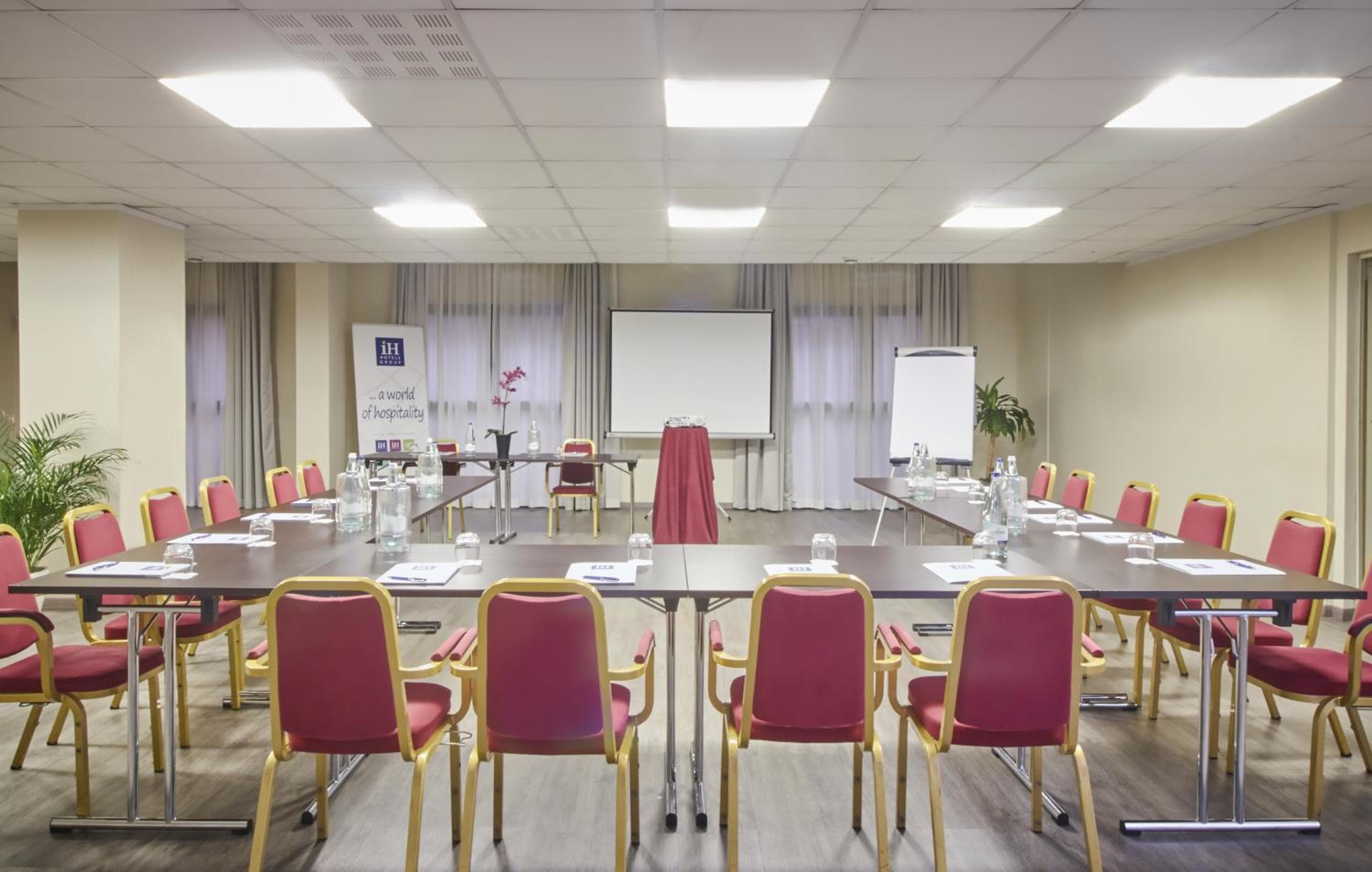 iH Hotels Milano Watt 13 — 19