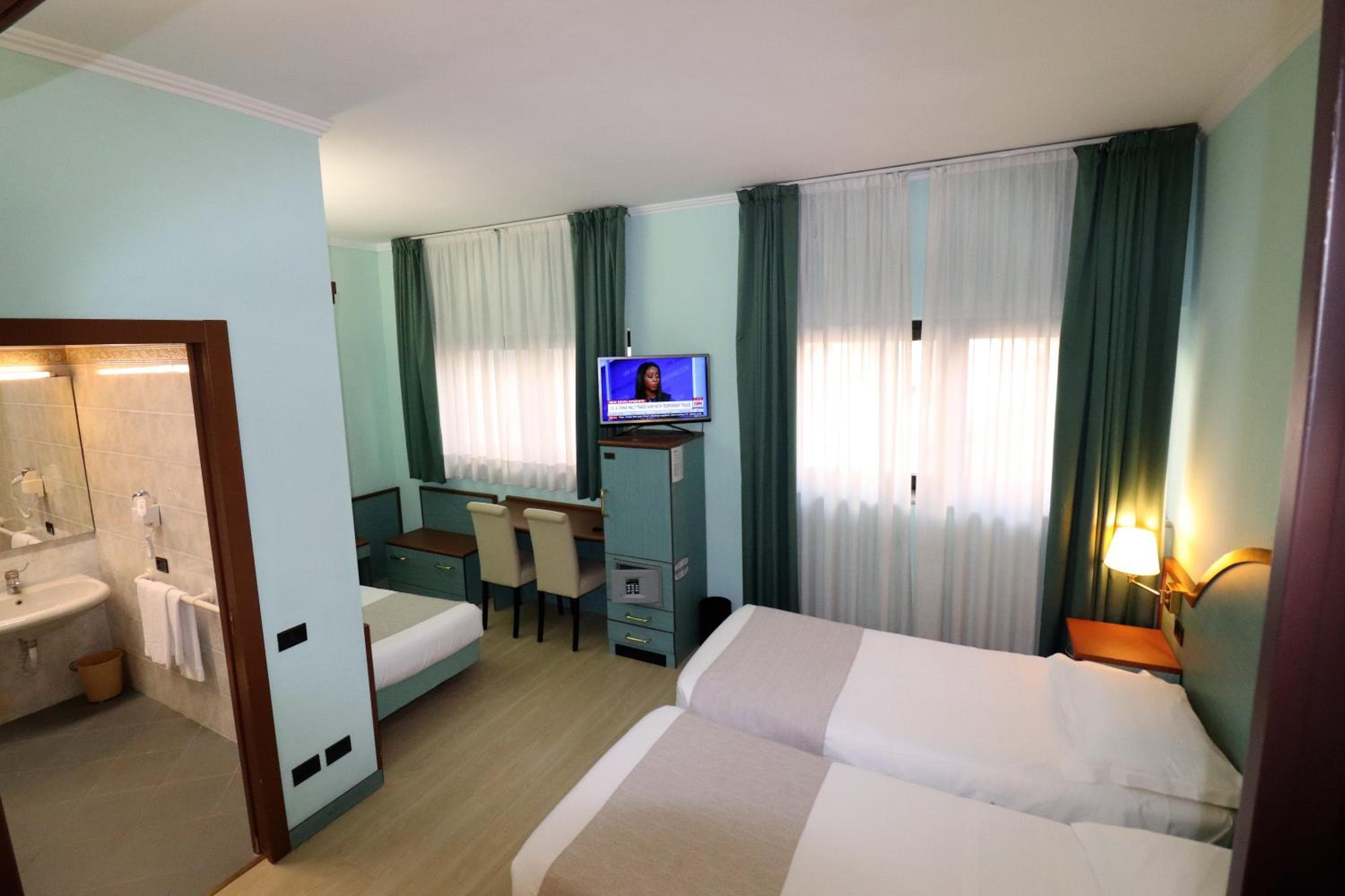 Hotel Domenichino — 26