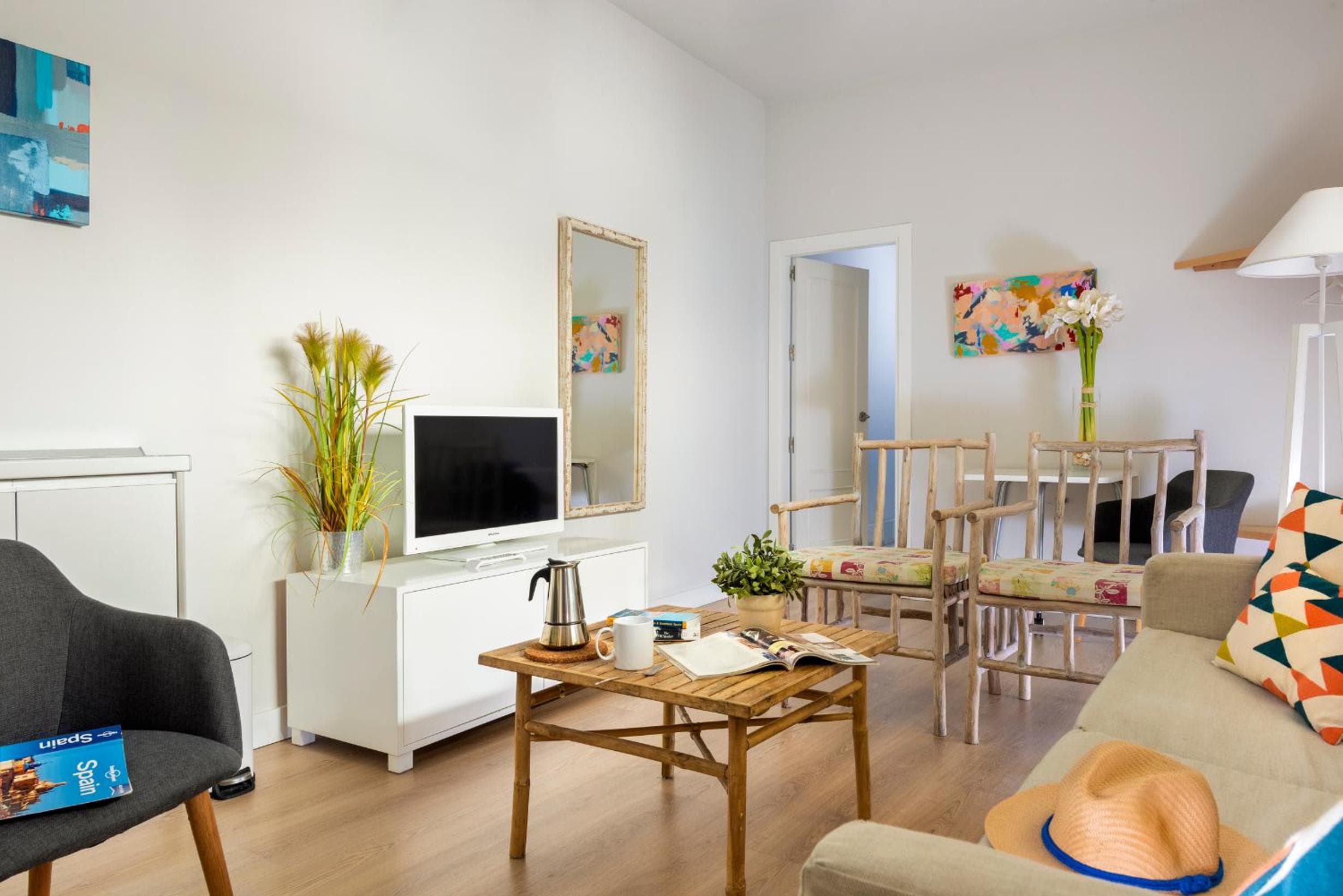 Suites Sevilla Plaza — 12