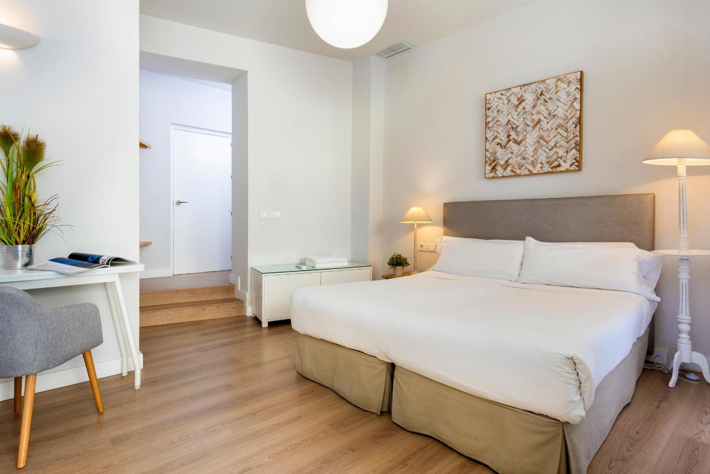 Suites Sevilla Plaza — 17