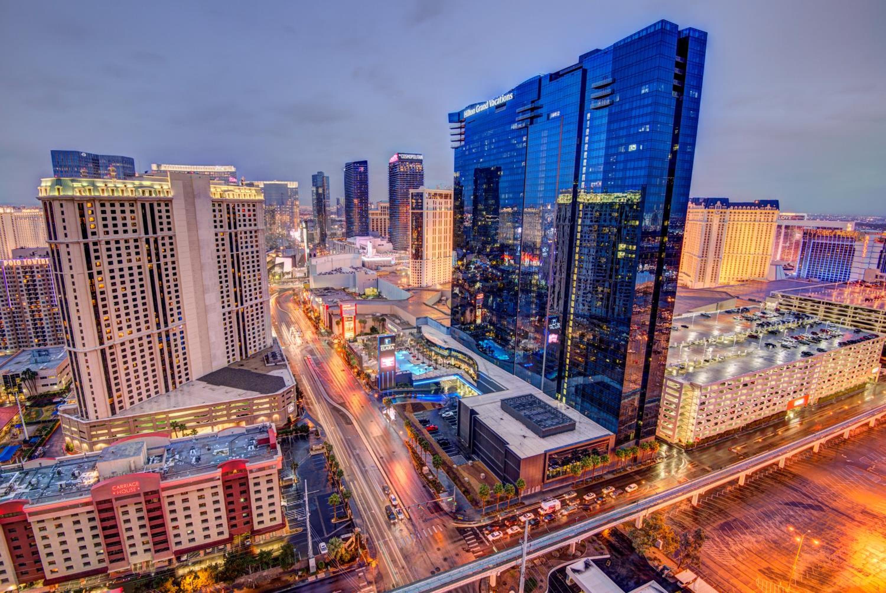 Penthouse Suite with Strip View at The Signature At MGM Grand — 1