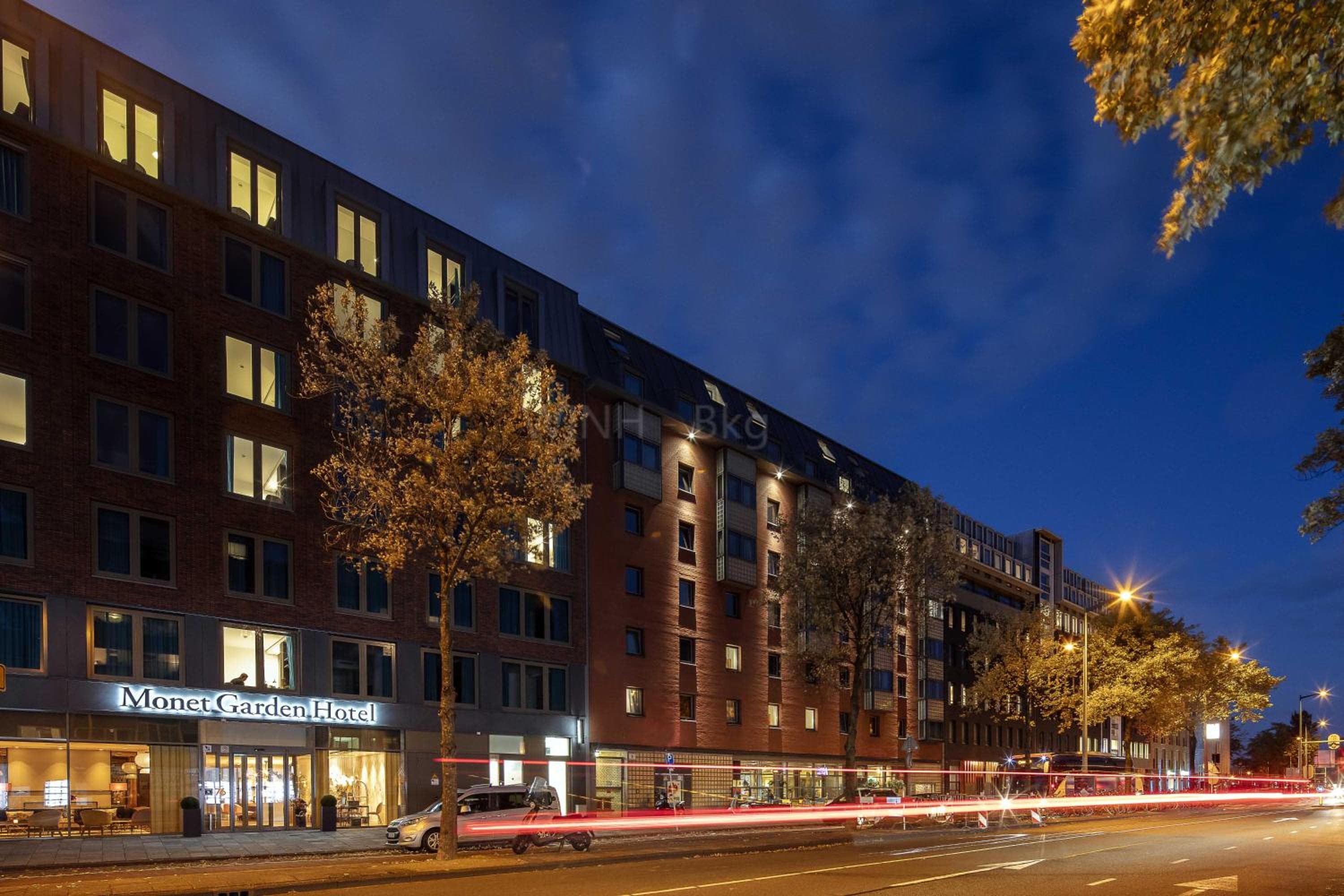 Monet Garden Hotel Amsterdam hotel, Valkenburgerstraat 76, Amsterdam, Netherlands — photo 1