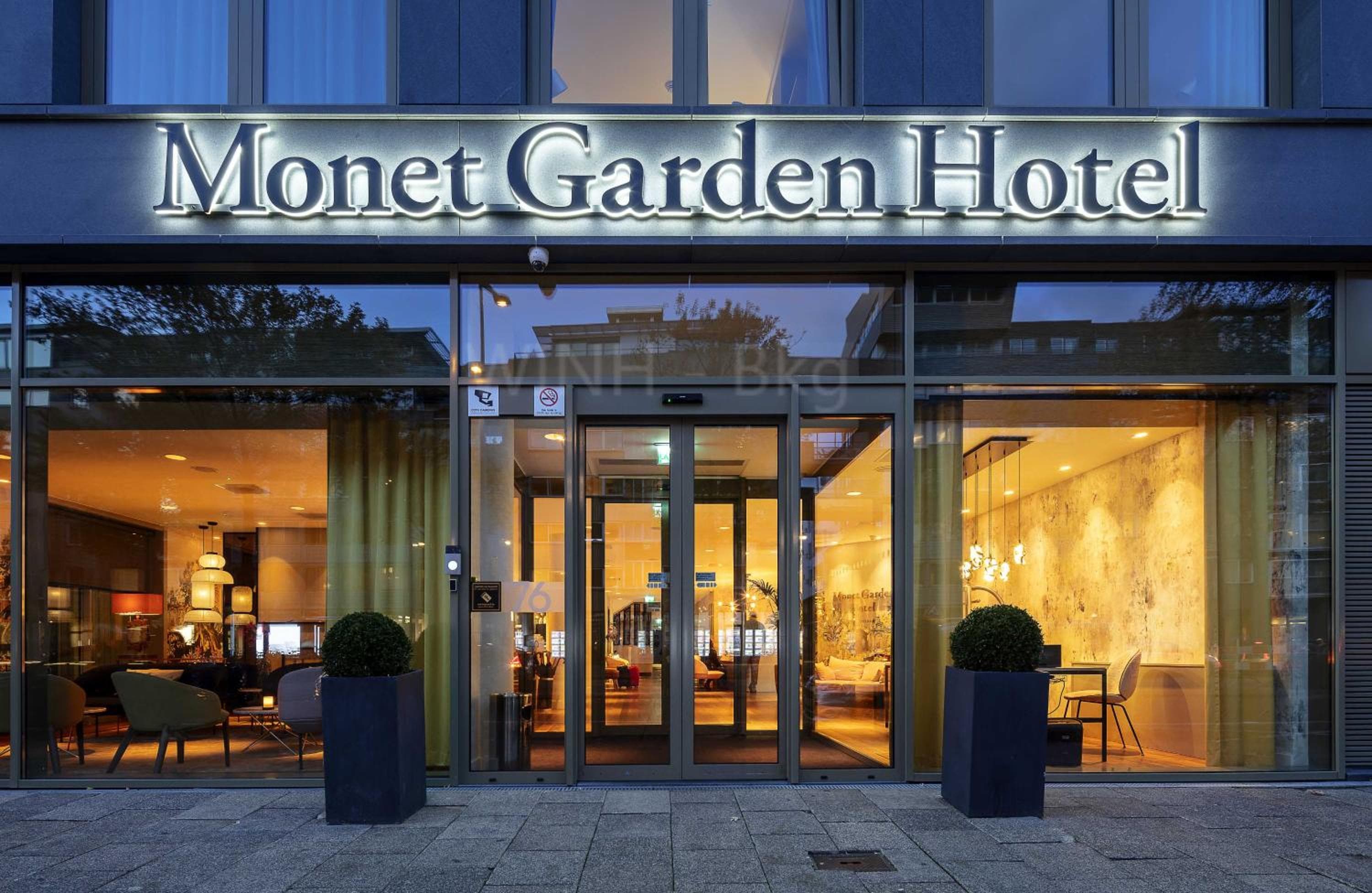 Monet Garden Hotel Amsterdam hotel, Valkenburgerstraat 76, Amsterdam, Netherlands — photo 4