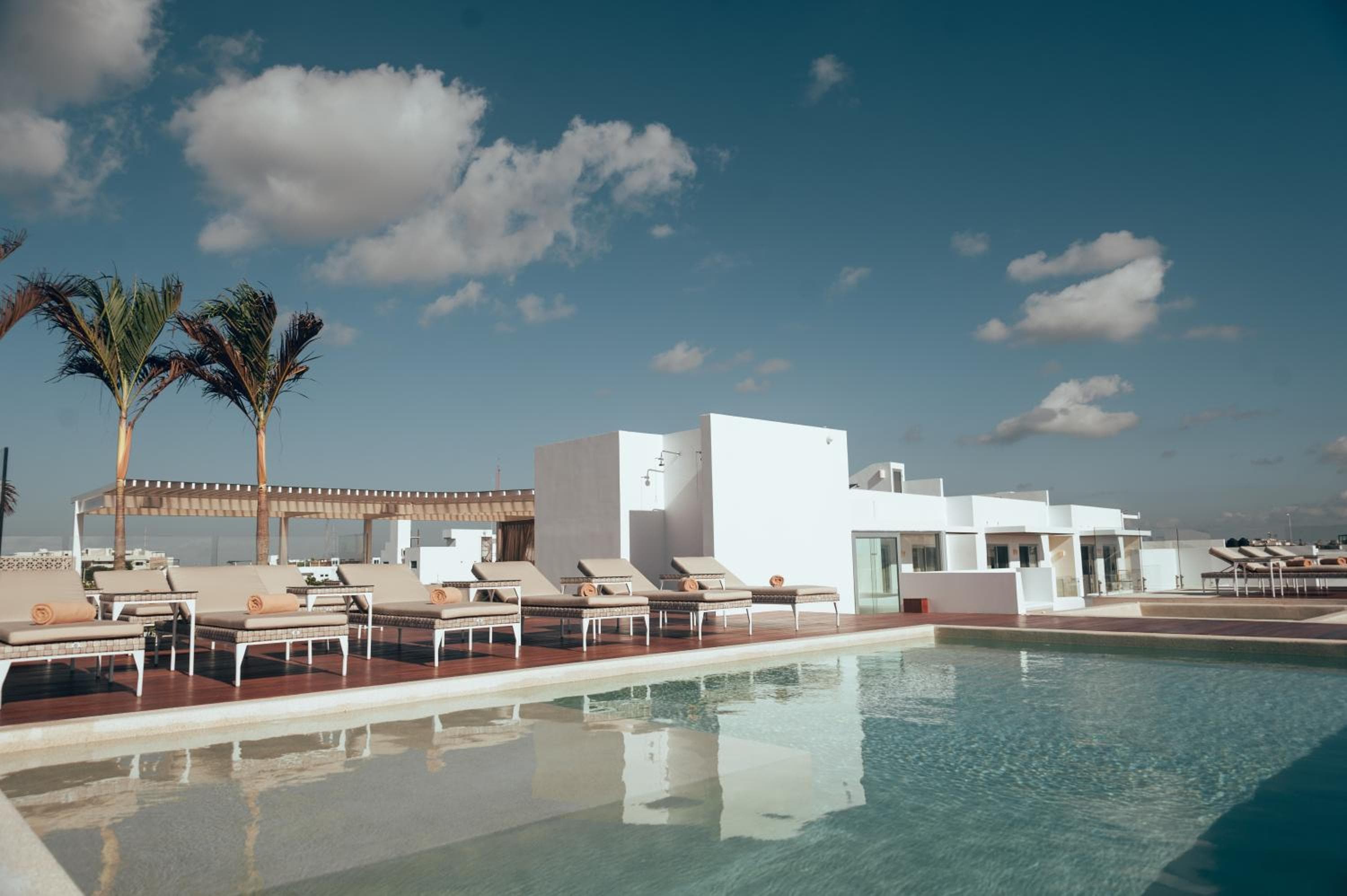 Antera Hotel & Residences — 30