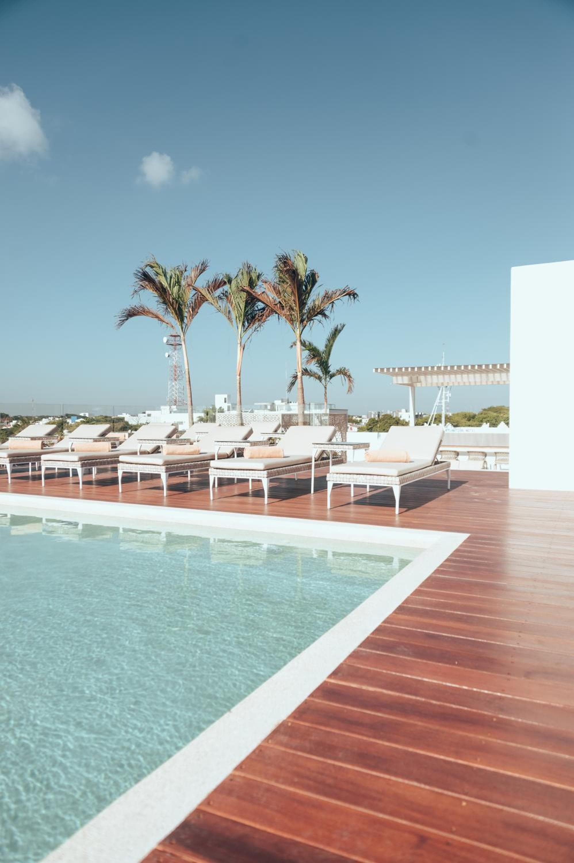 Antera Hotel & Residences — 28