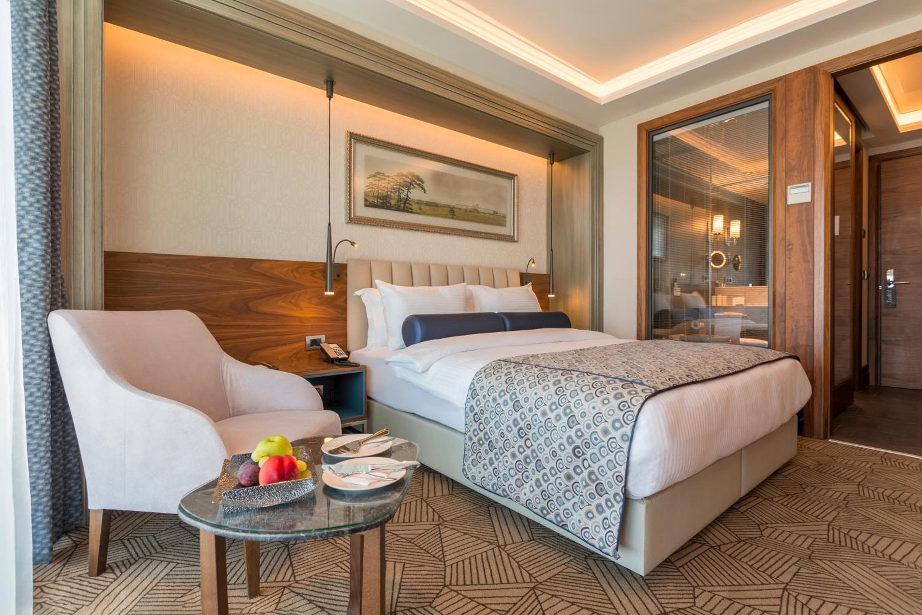 Golden Tulip Estambul Bayrampasa — 2