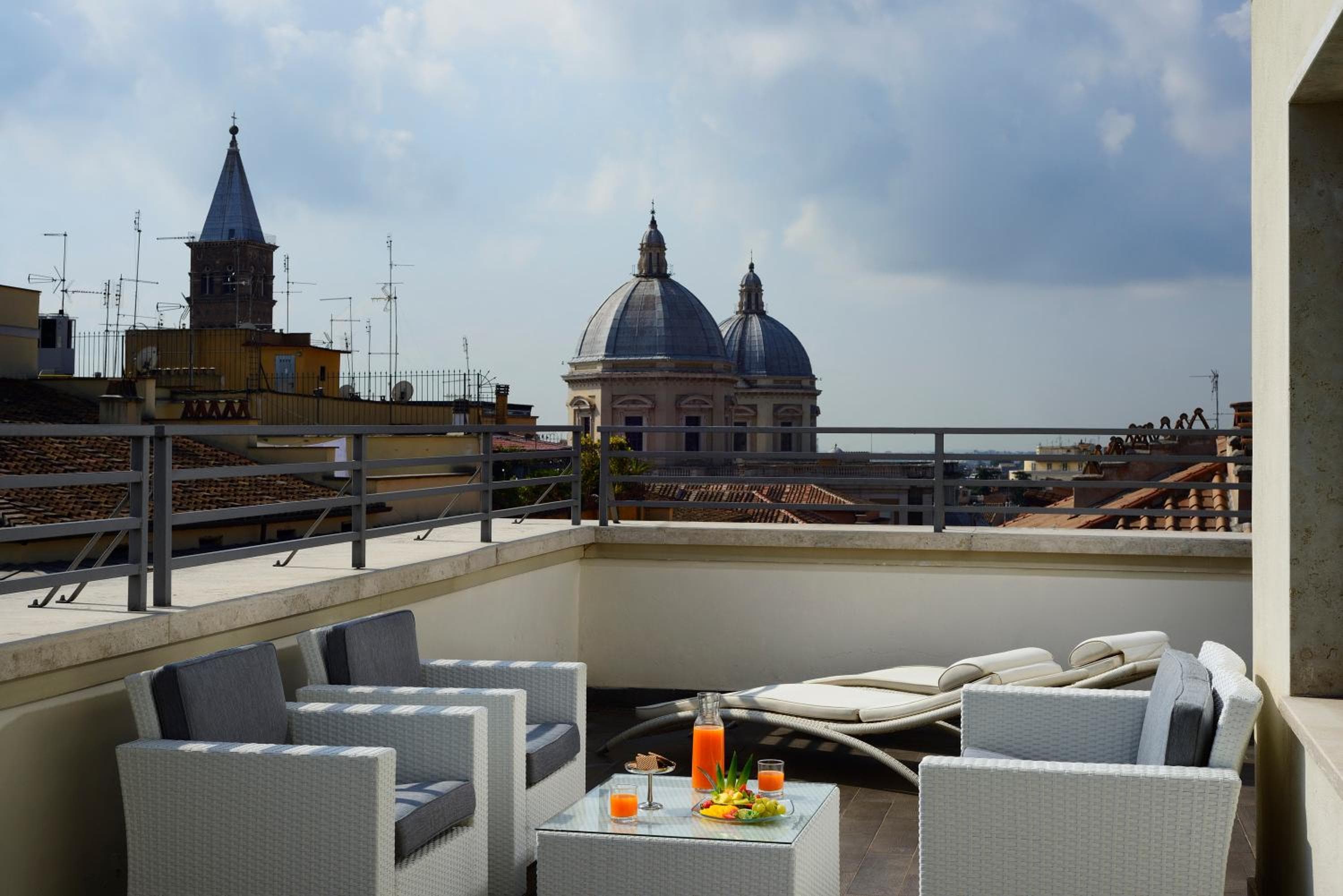 UNAHOTELS Decò Roma — 16