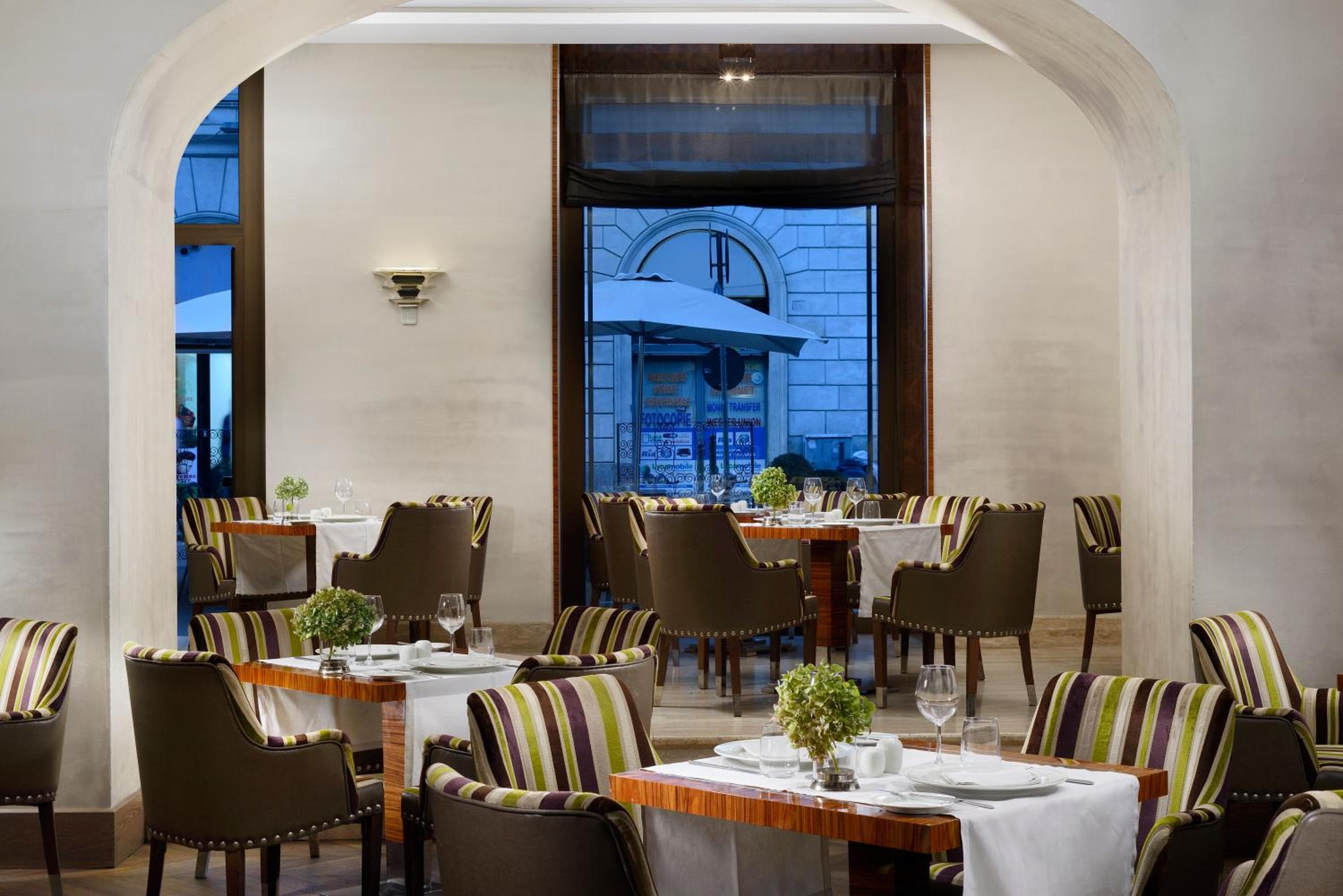 UNAHOTELS Decò Roma — 3