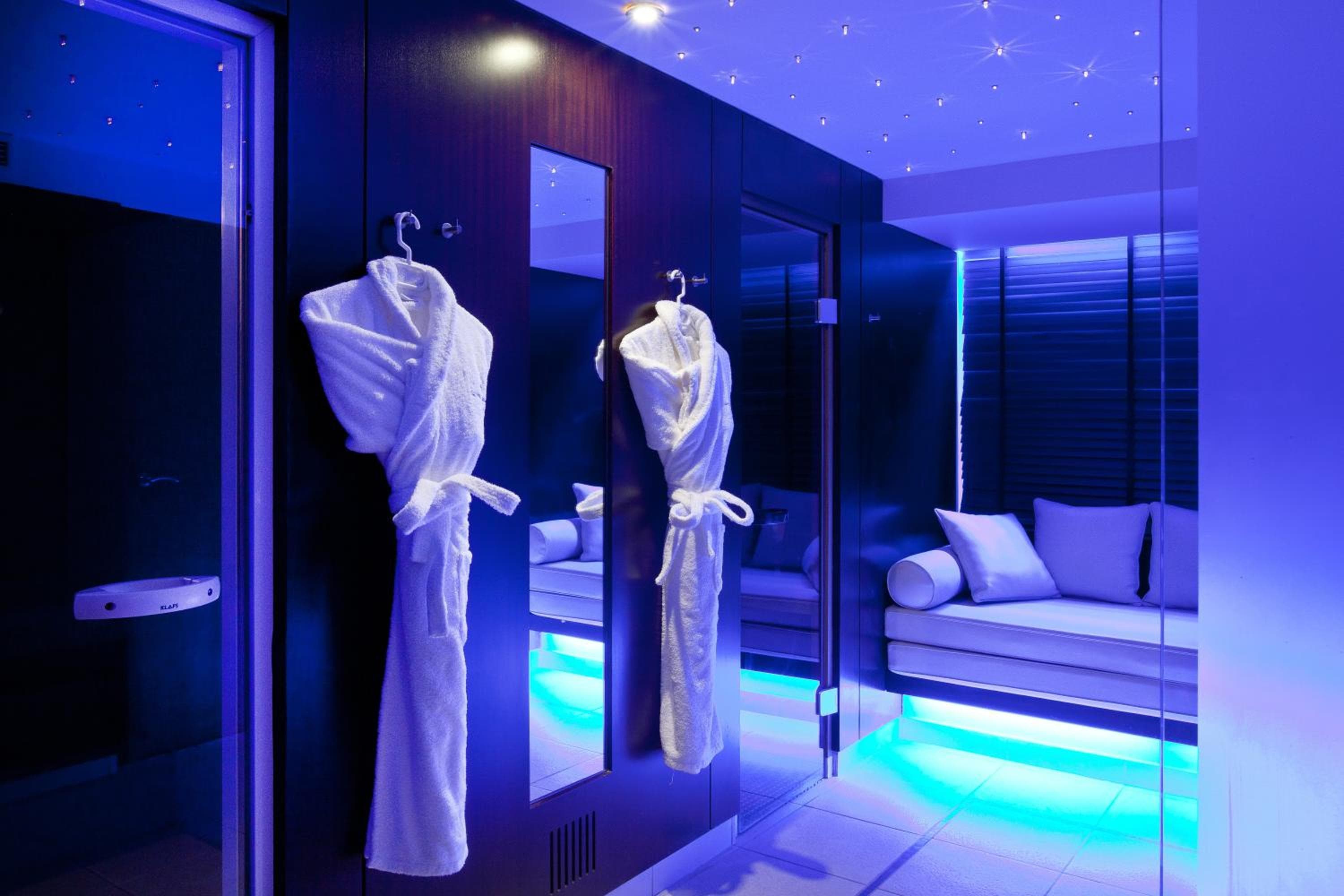 Hôtel Etoile Maillot — 26