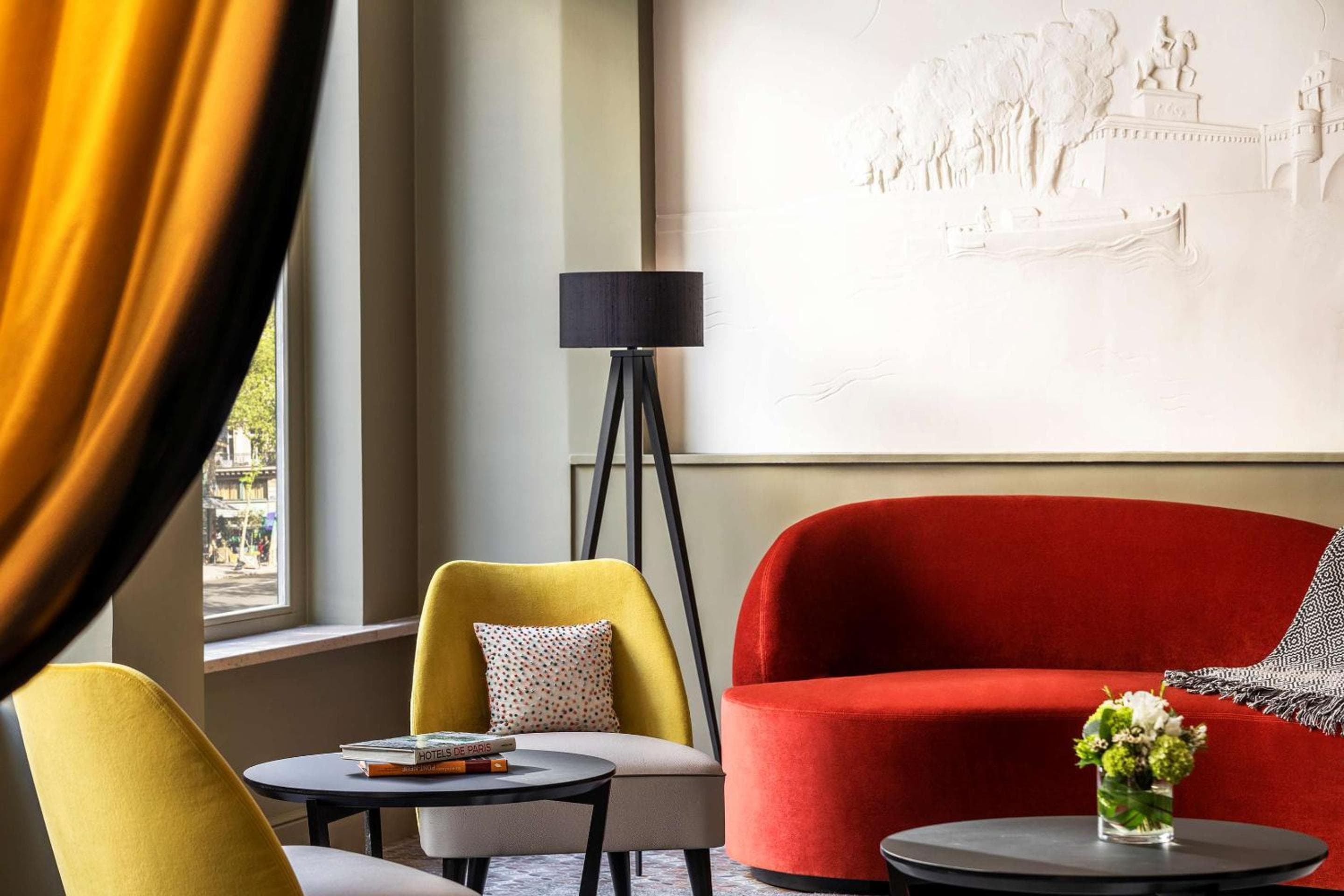 Hotel Ducs de Bourgogne — 21