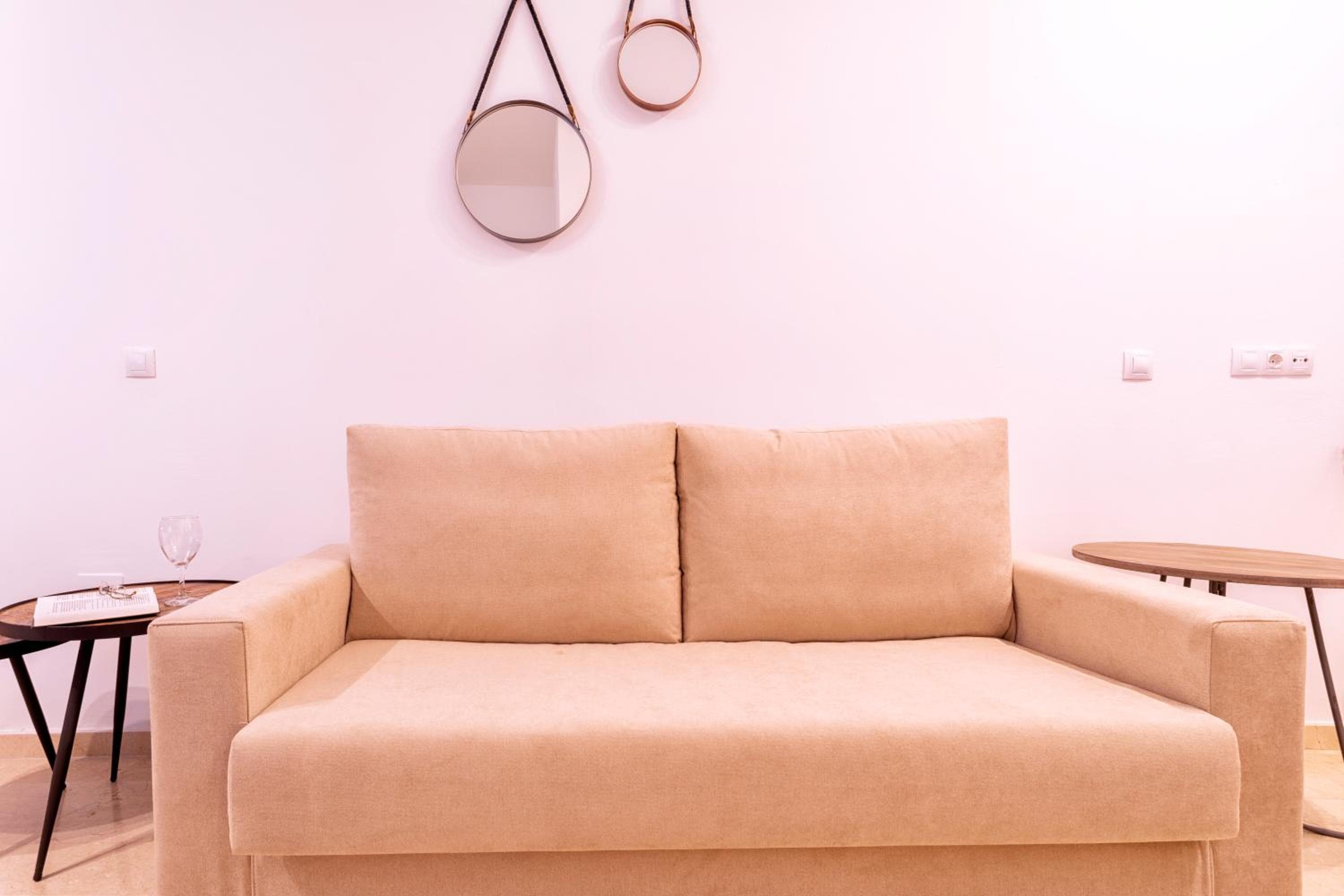 Málaga Central Suites — 8