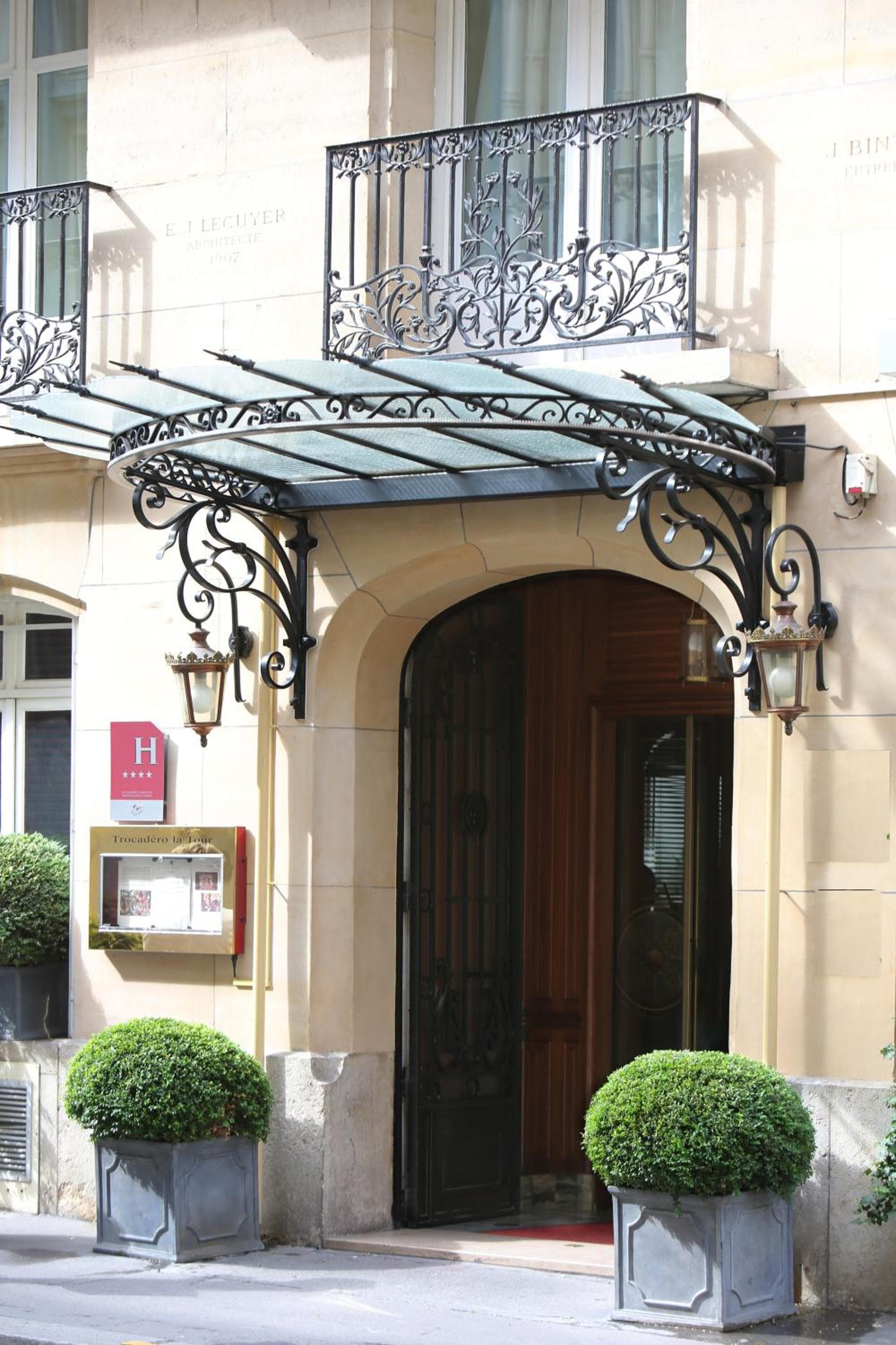 Best Western Premier Trocadero La Tour — 11